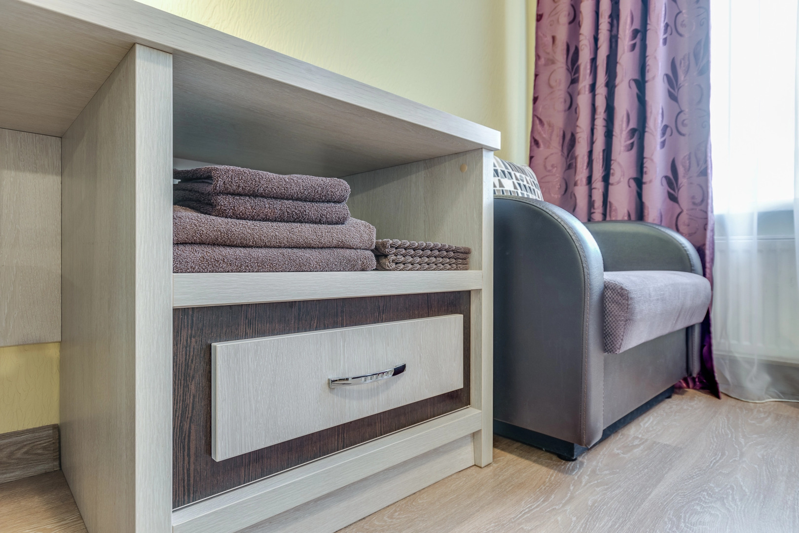 Отель Велес