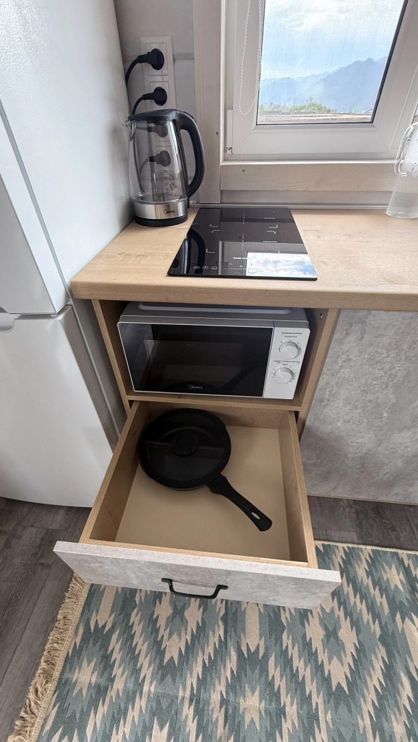 Шале с террасой в горах