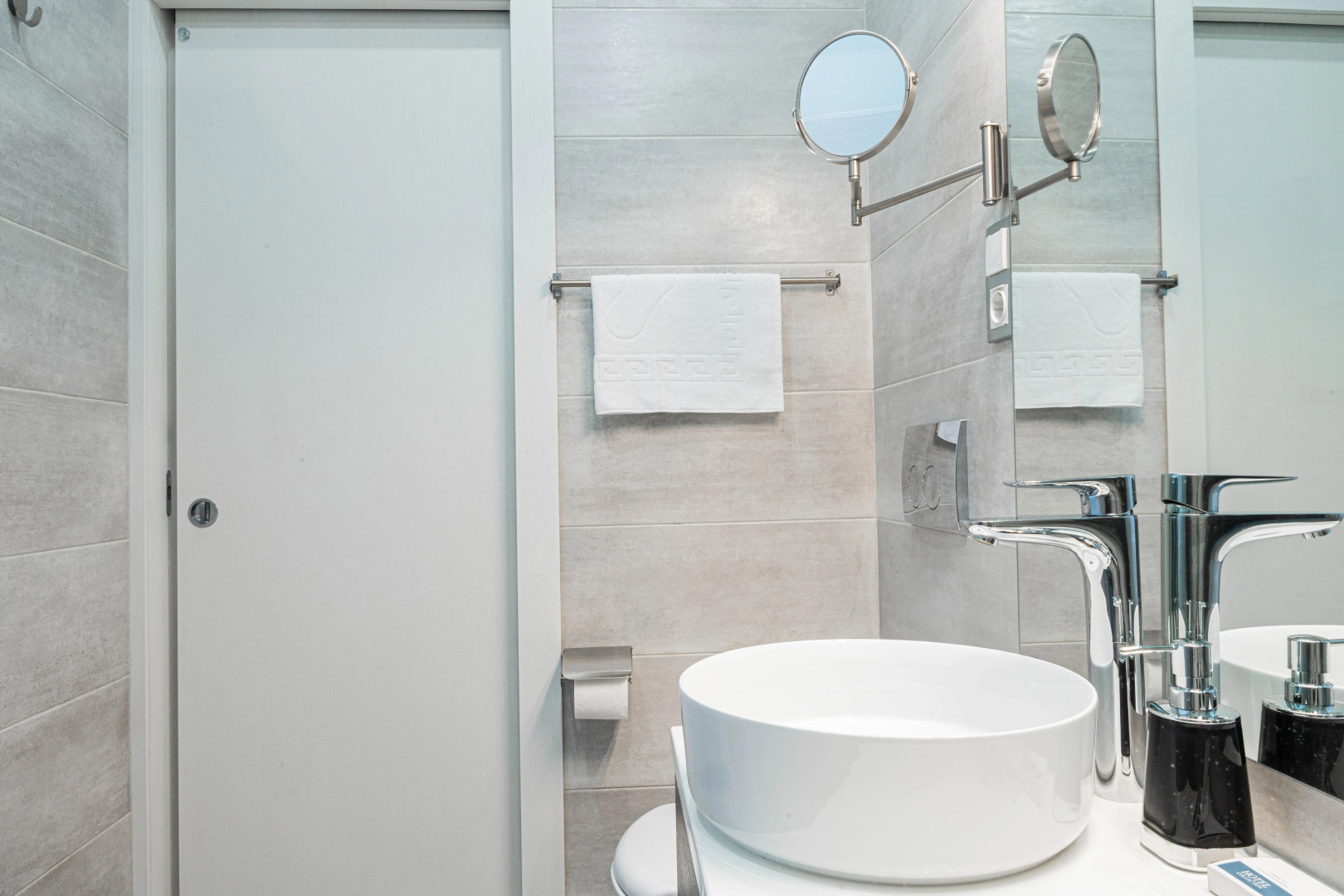 Апартаменты Lalapart Gray-white с панорамными окнами у метро ЦСКА