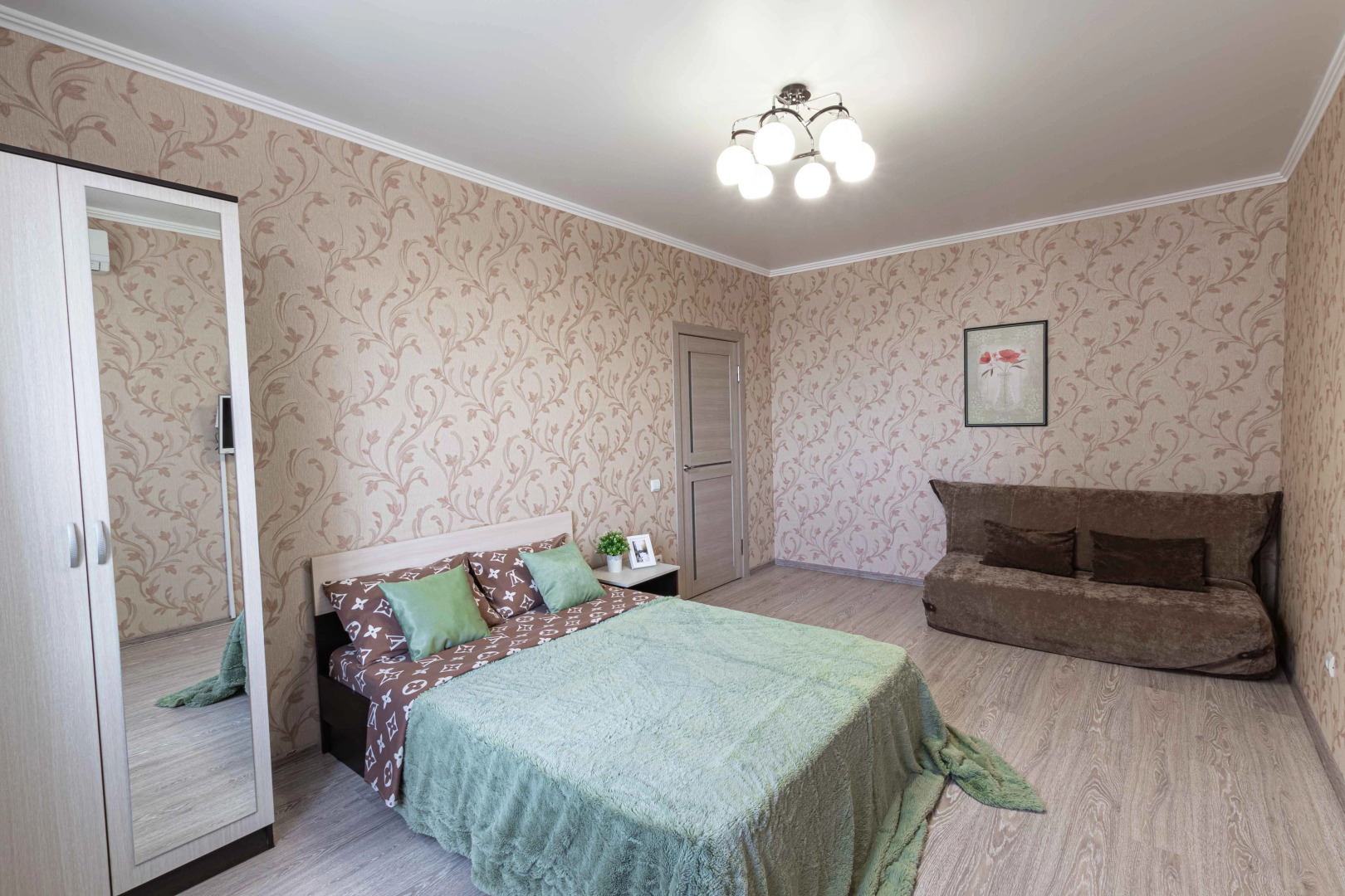 Квартира в топовой локации с шикарным видом Апарт-Отелика у парка Галицкого