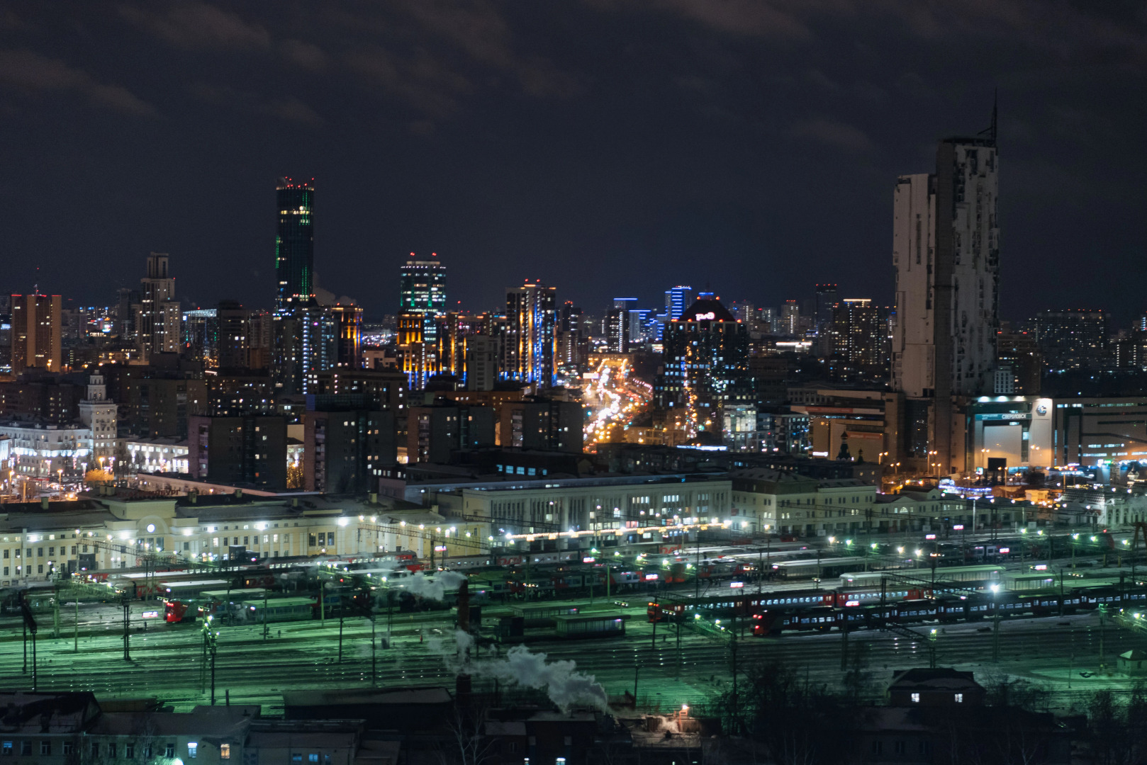 Квартира ApartHause живописный вид на город вблизи ЖД-вокзала