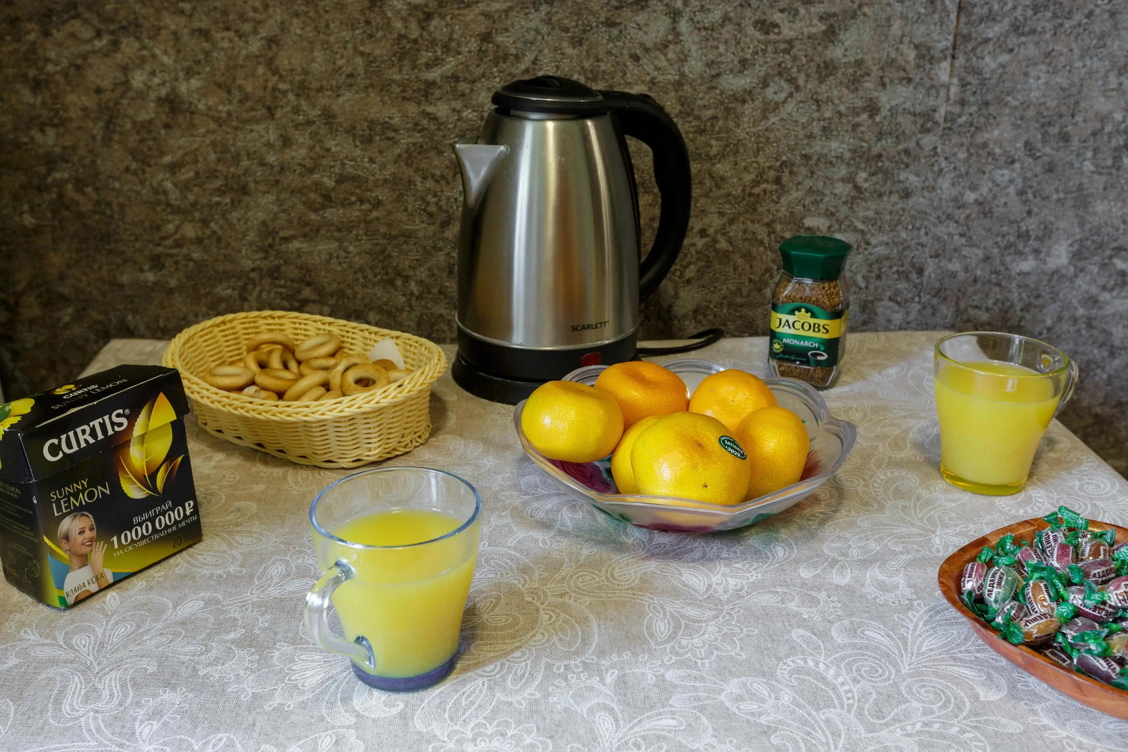 Квартира SmolSutki Ново-Чернушенский переулок 1/2 (2комн)