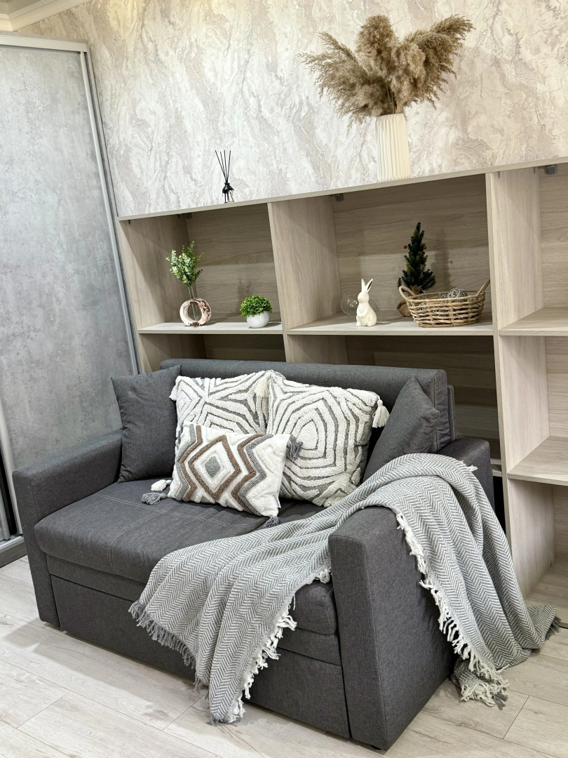 Квартира С Новым Ремонтом , В Лучшем Районе