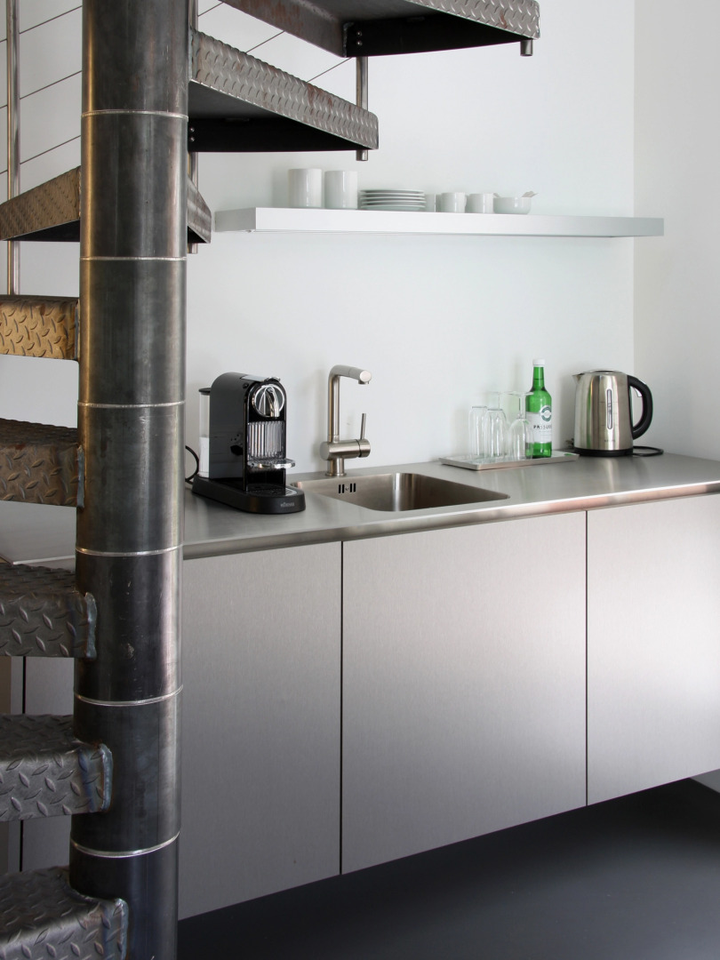 Отель Lofthotel