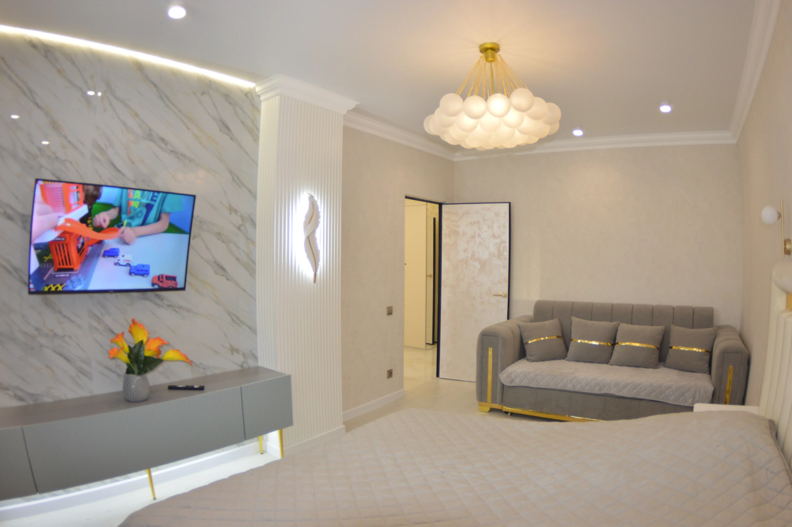 Квартира Дизайнерская Евротрешка на Мира 5 В