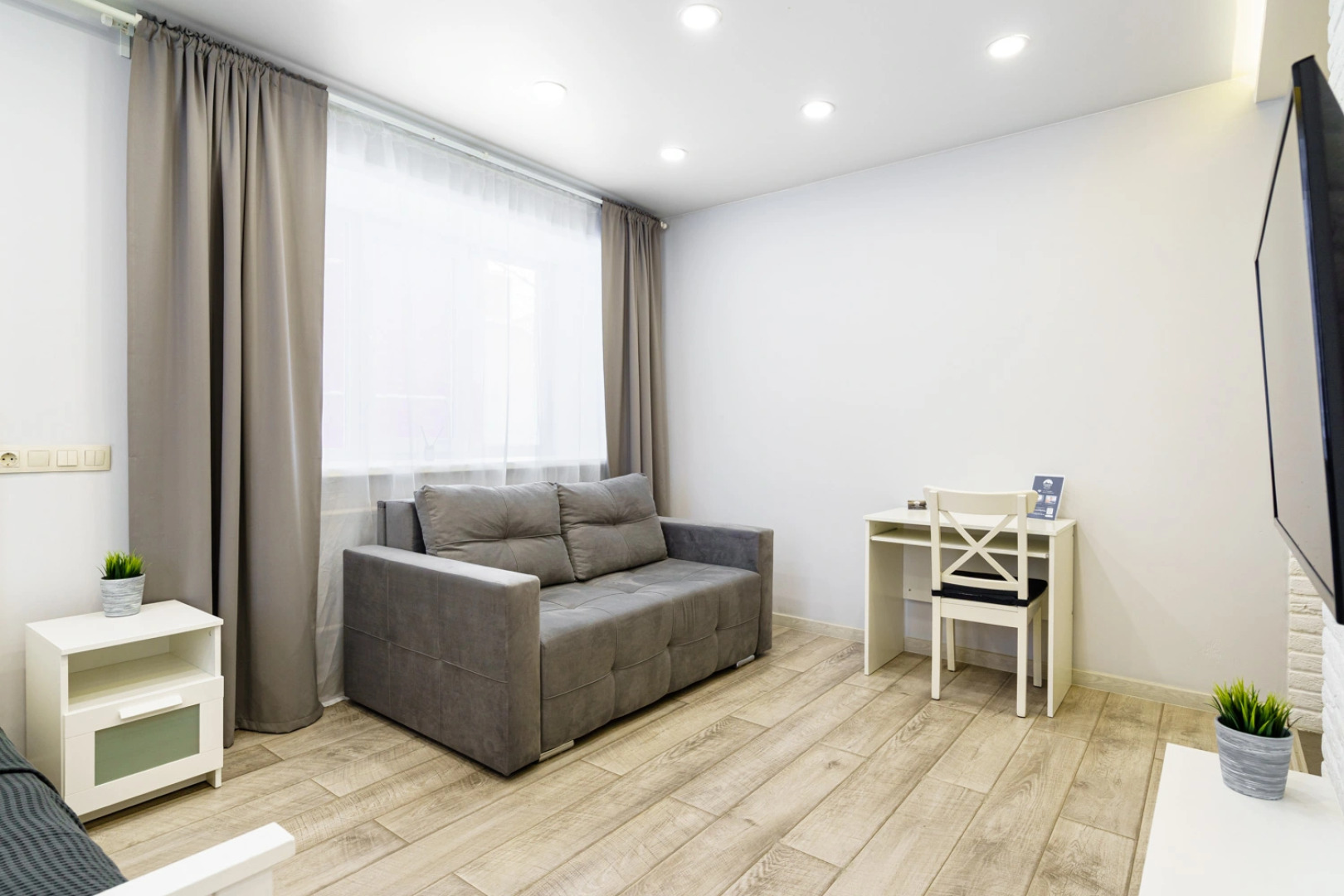 Апартаменты GOOD NIGHT на Карташова 31в