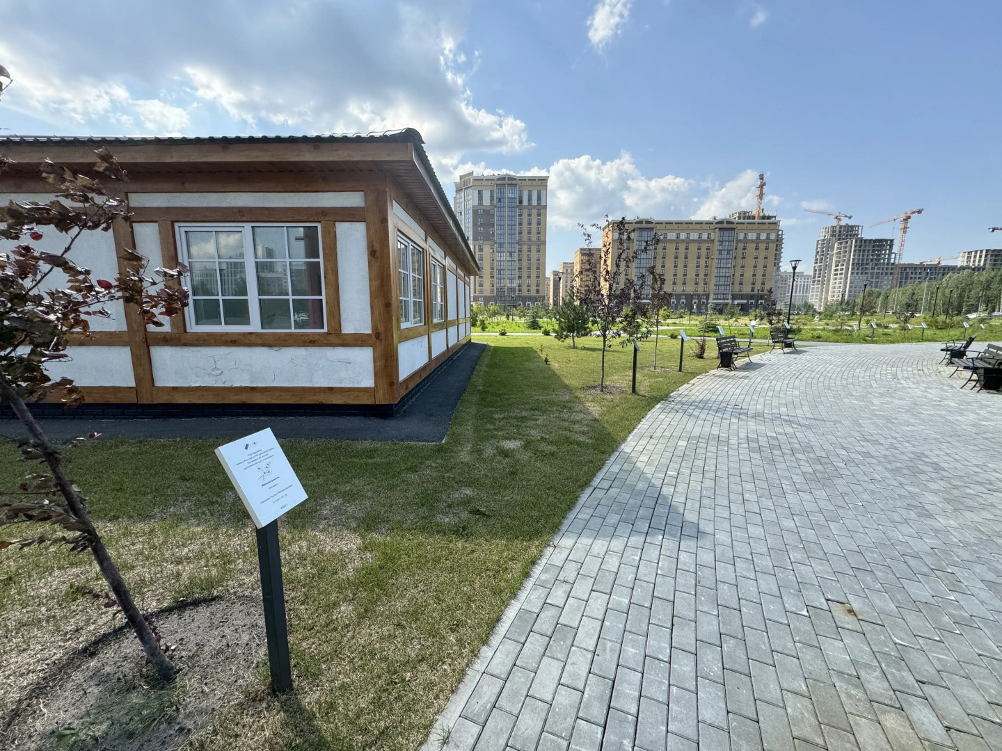 Апартаменты ВыДома в Квартале Дивном у Озера