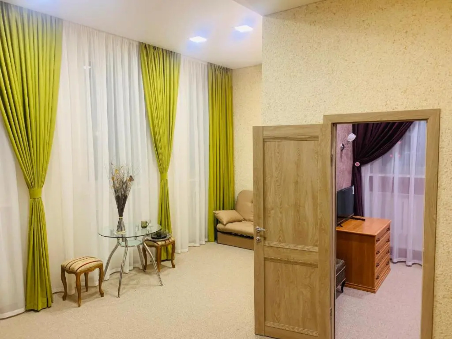 Гостиничный комплекс История