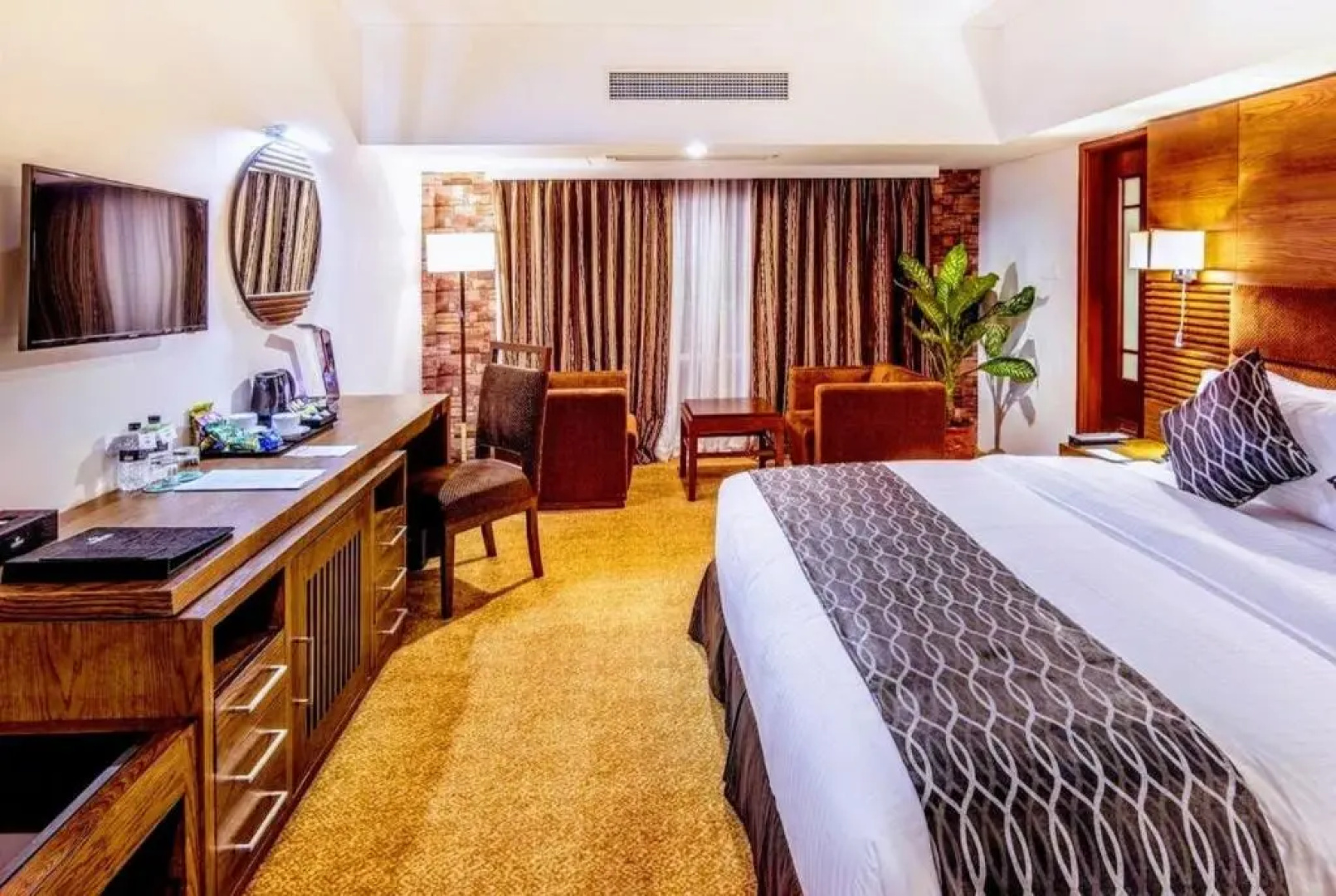 Long Beach Suites Dhaka