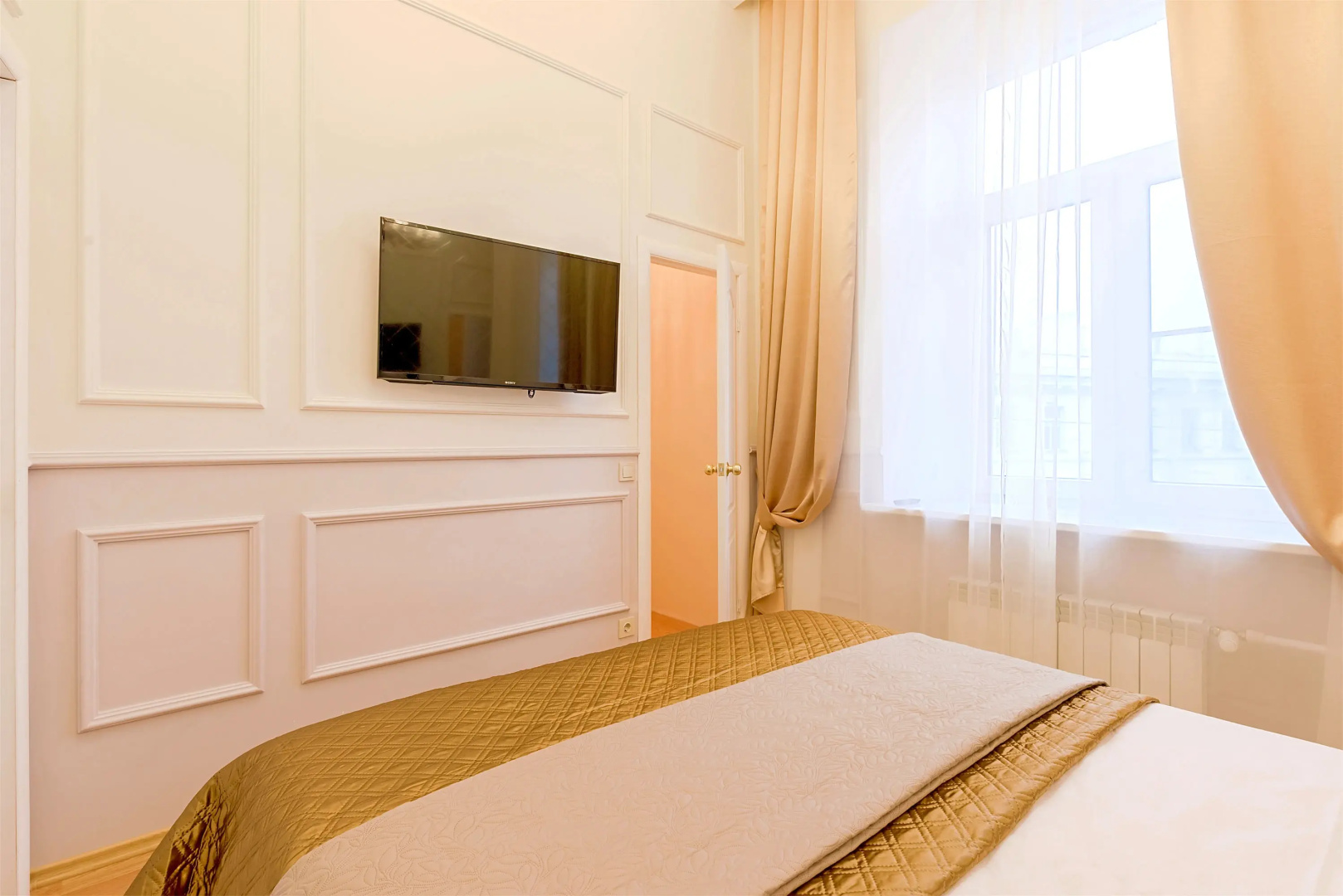 Квартира Двухкомнатная у Русского Музея в Доме Художников BookingSPB
