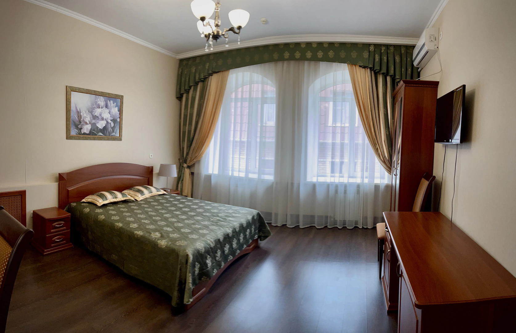 Отель Верона