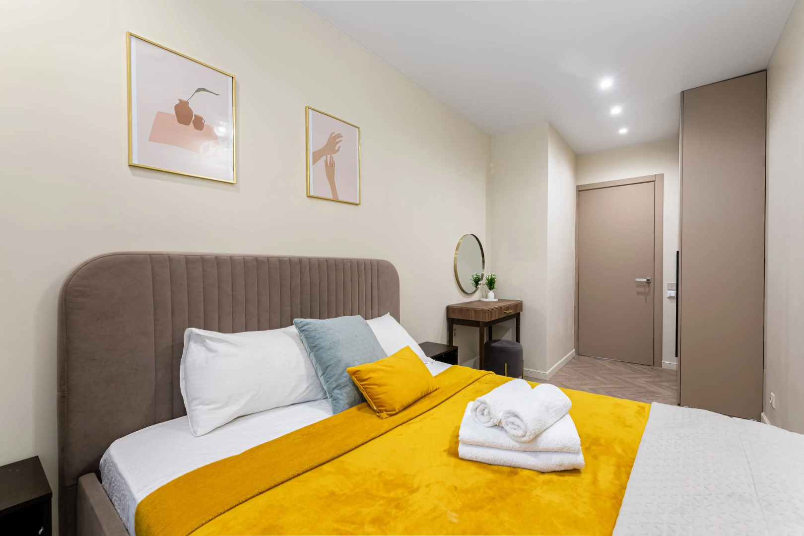 Апартаменты рядом с театром Г. Камала