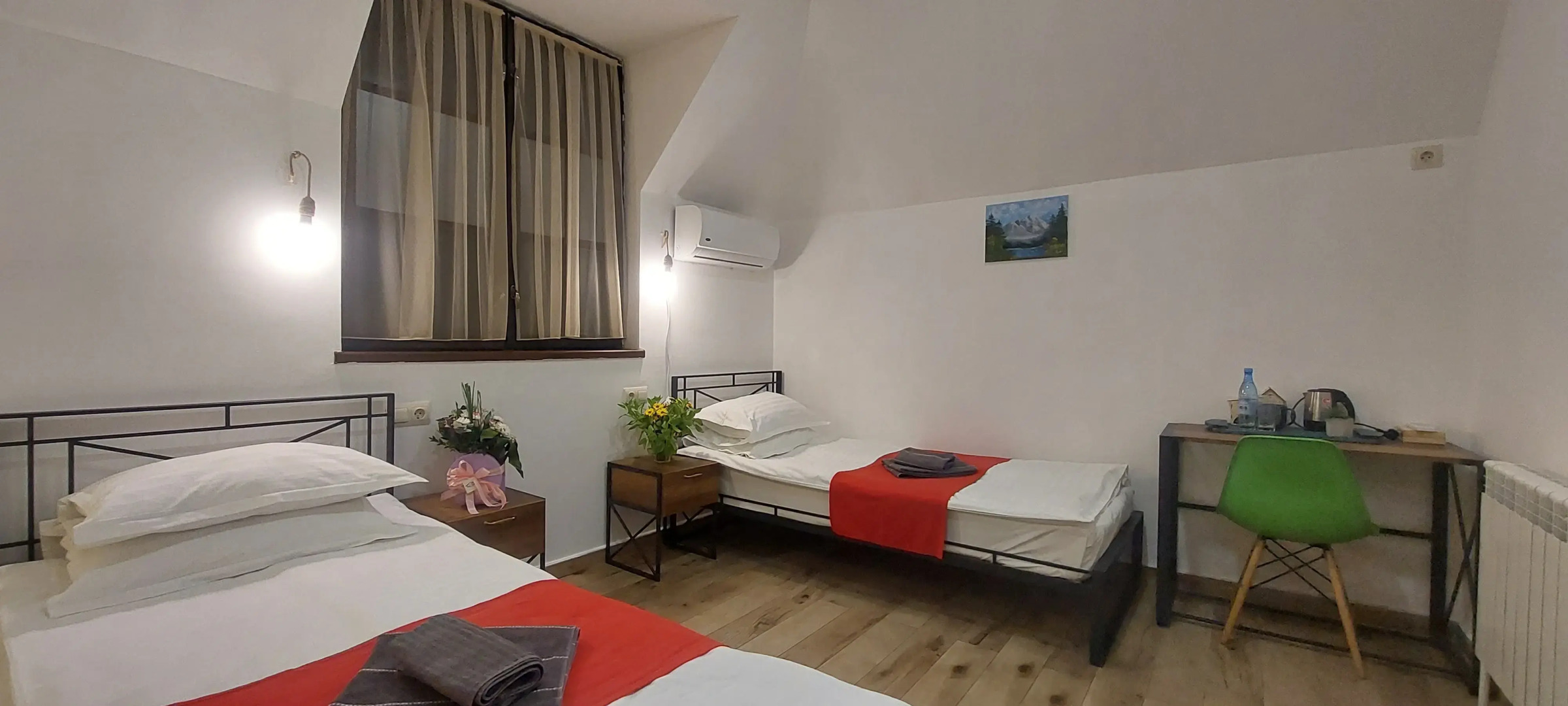 Отель Blur Inn Gallery