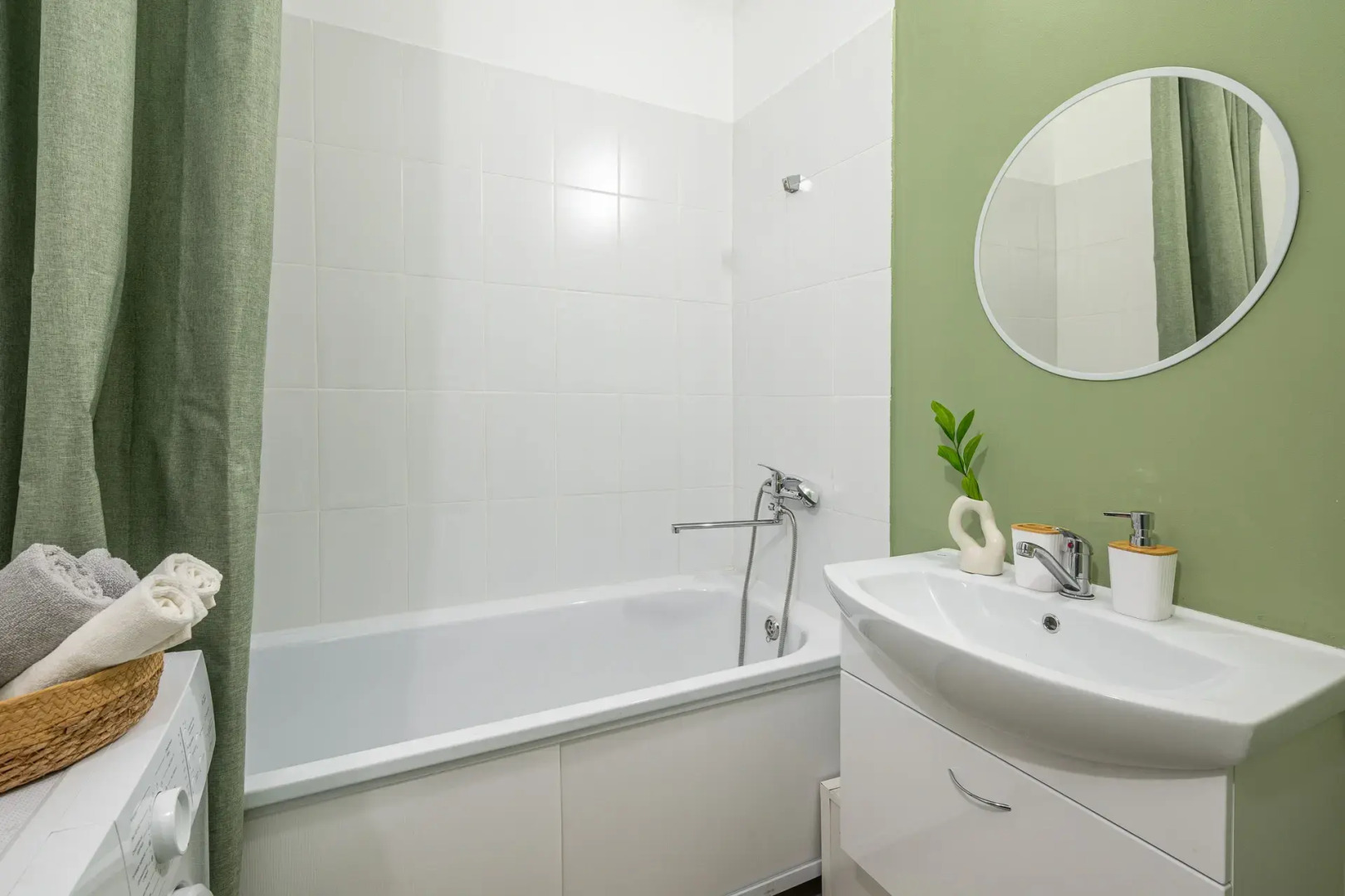 Квартира Уютная 2-к Квартира в ЖК Спутник-1