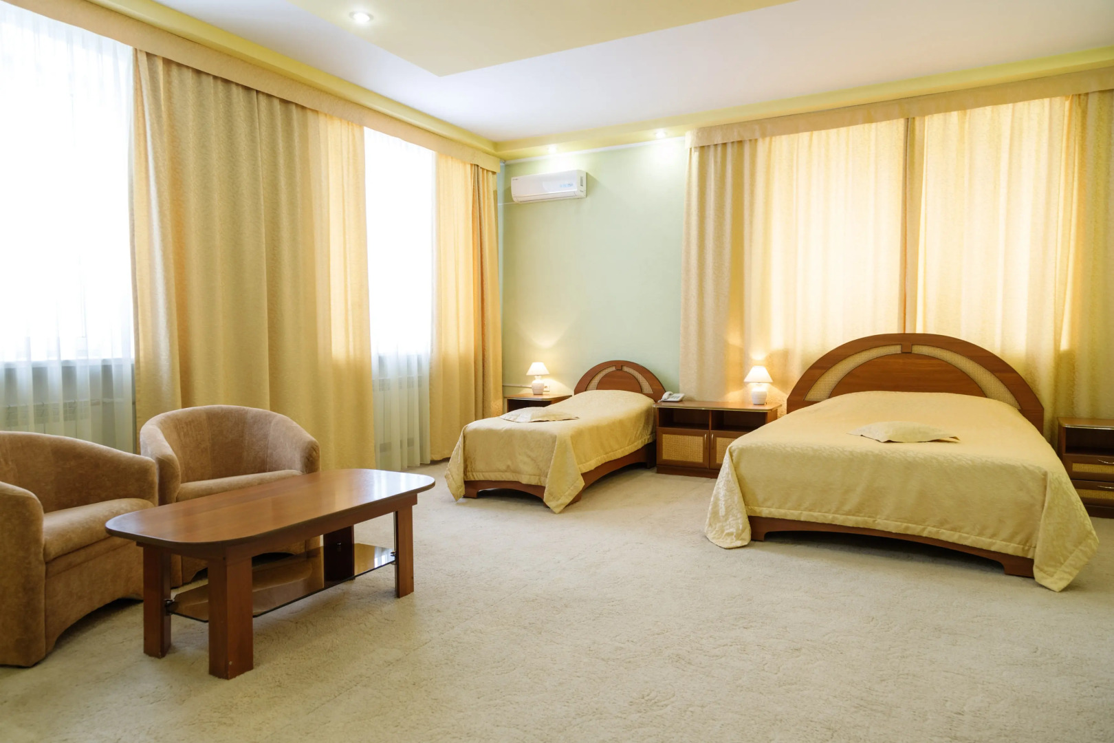 Гостиничный Комплекс SV