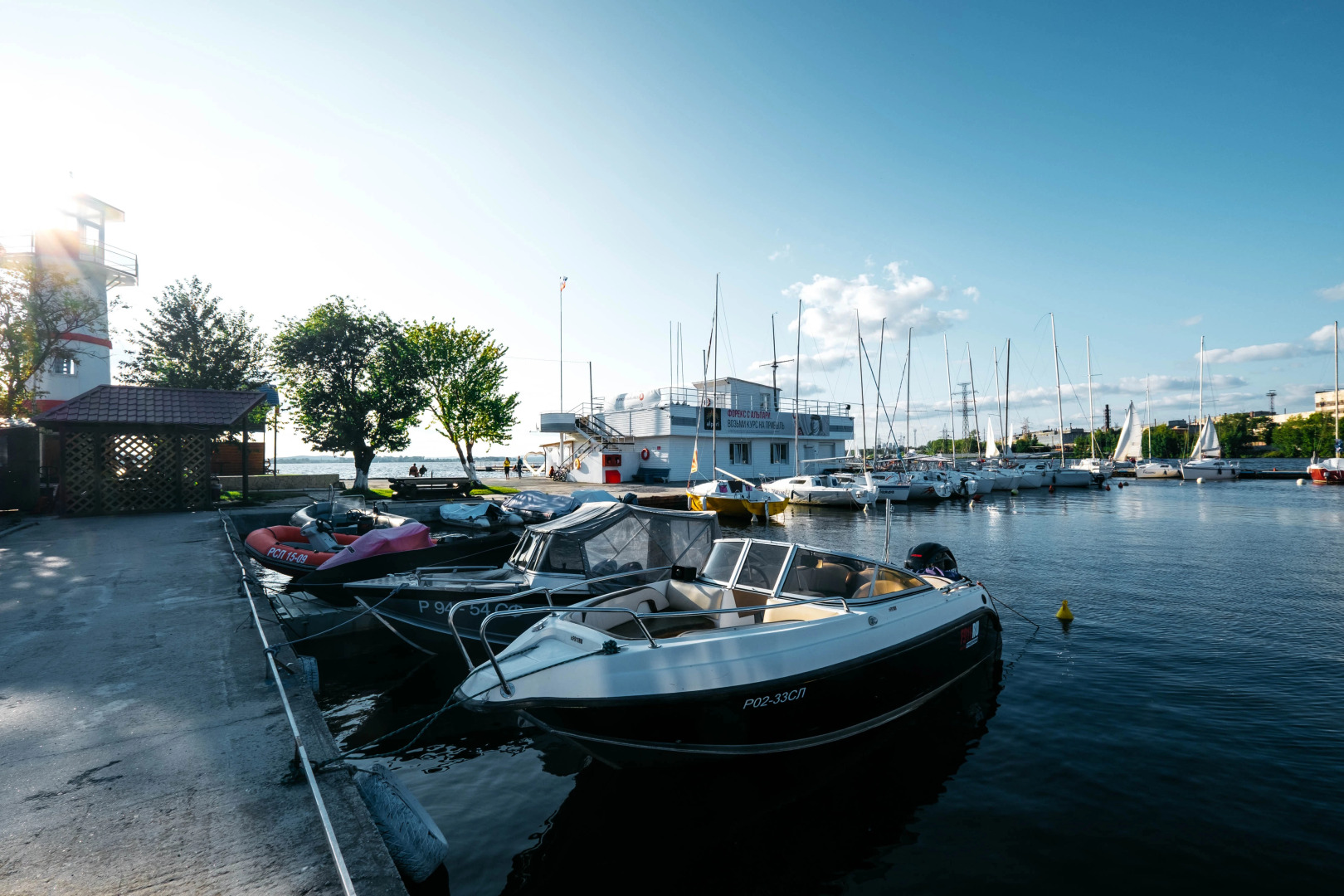 Отель Коматек