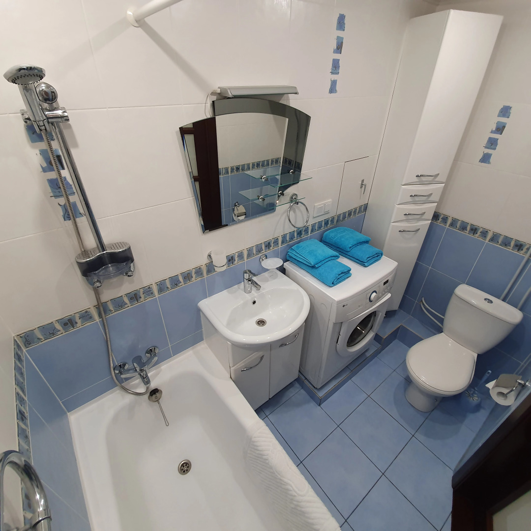 Апартаменты BeHappy Богдановича 64