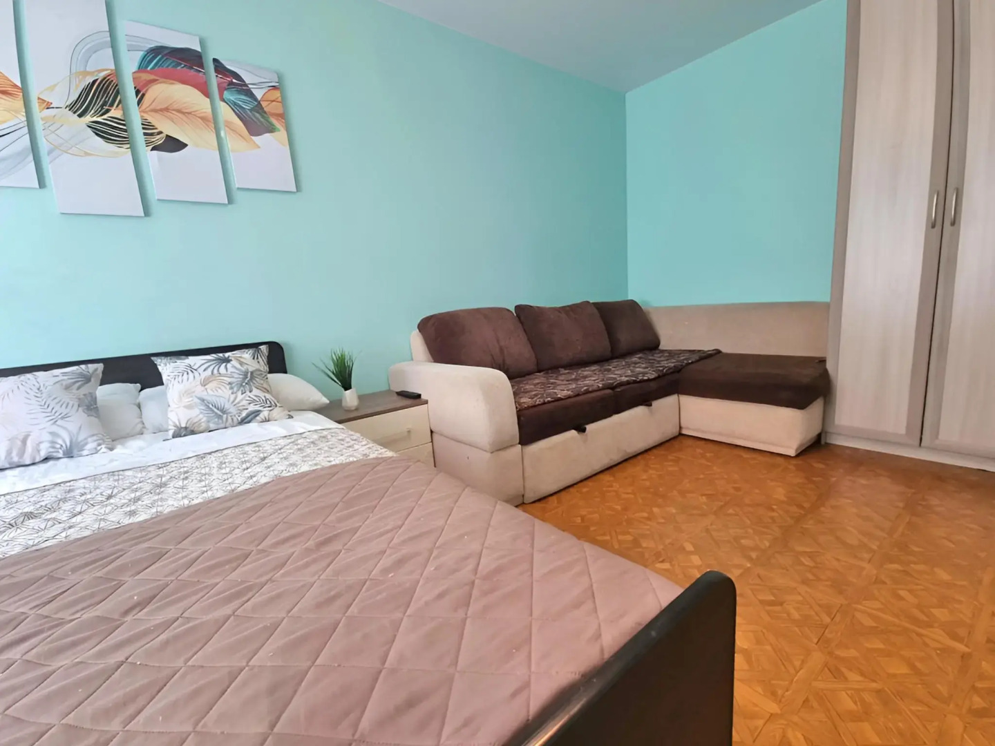 Апартаменты Заселяйся на Рахлина Двухкомнатная