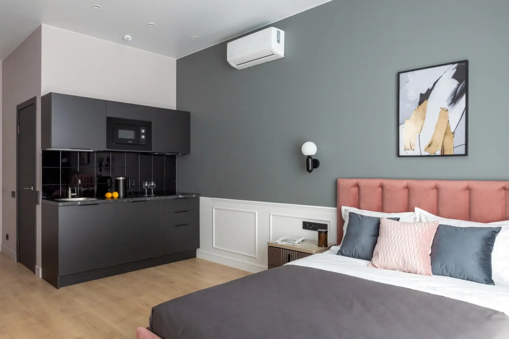 Апартаменты Pavlov B на набережной