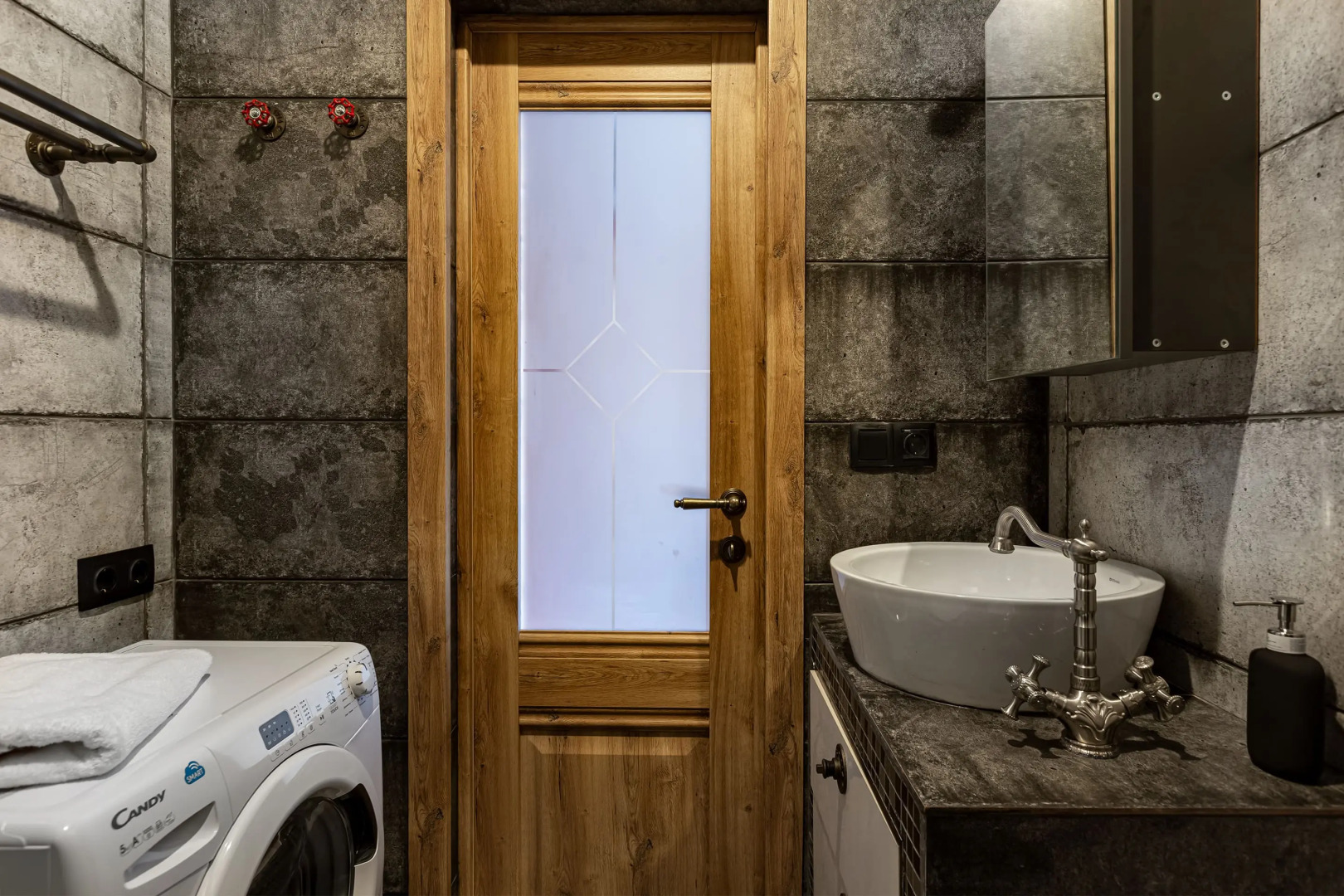 Апартаменты Видовой апартамент в центре на канале Грибоедова