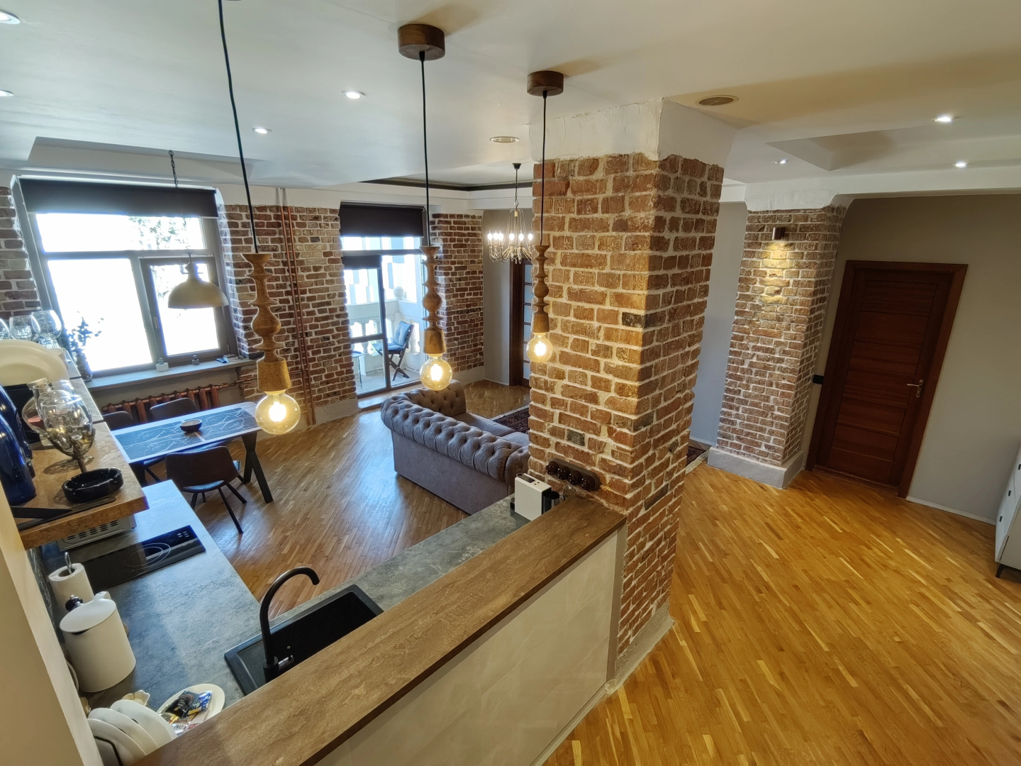 Апартаменты InterLoft 8 Old Town Free Parking Wi-Fi 100/50 Smart TV