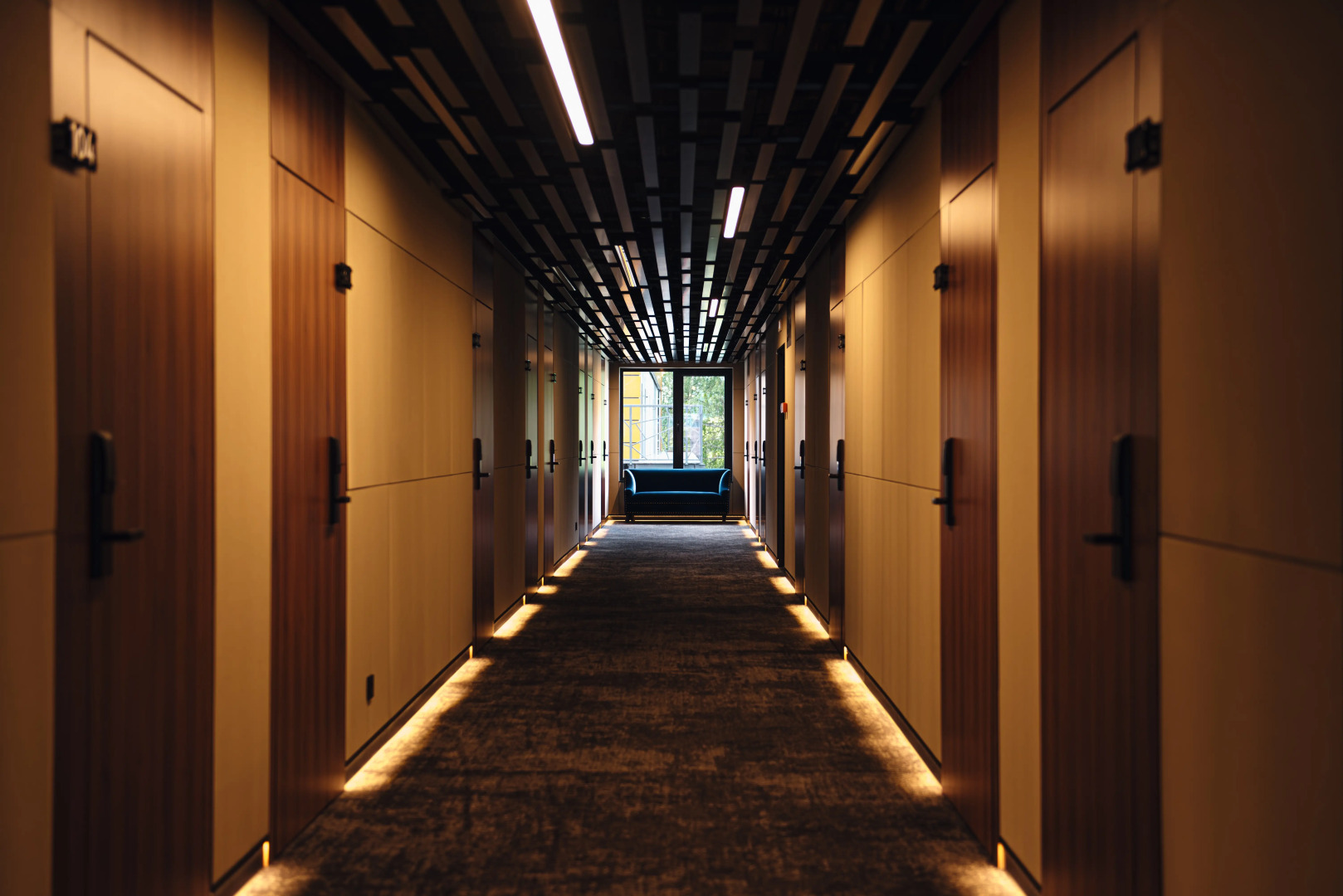 Отель СредиГор