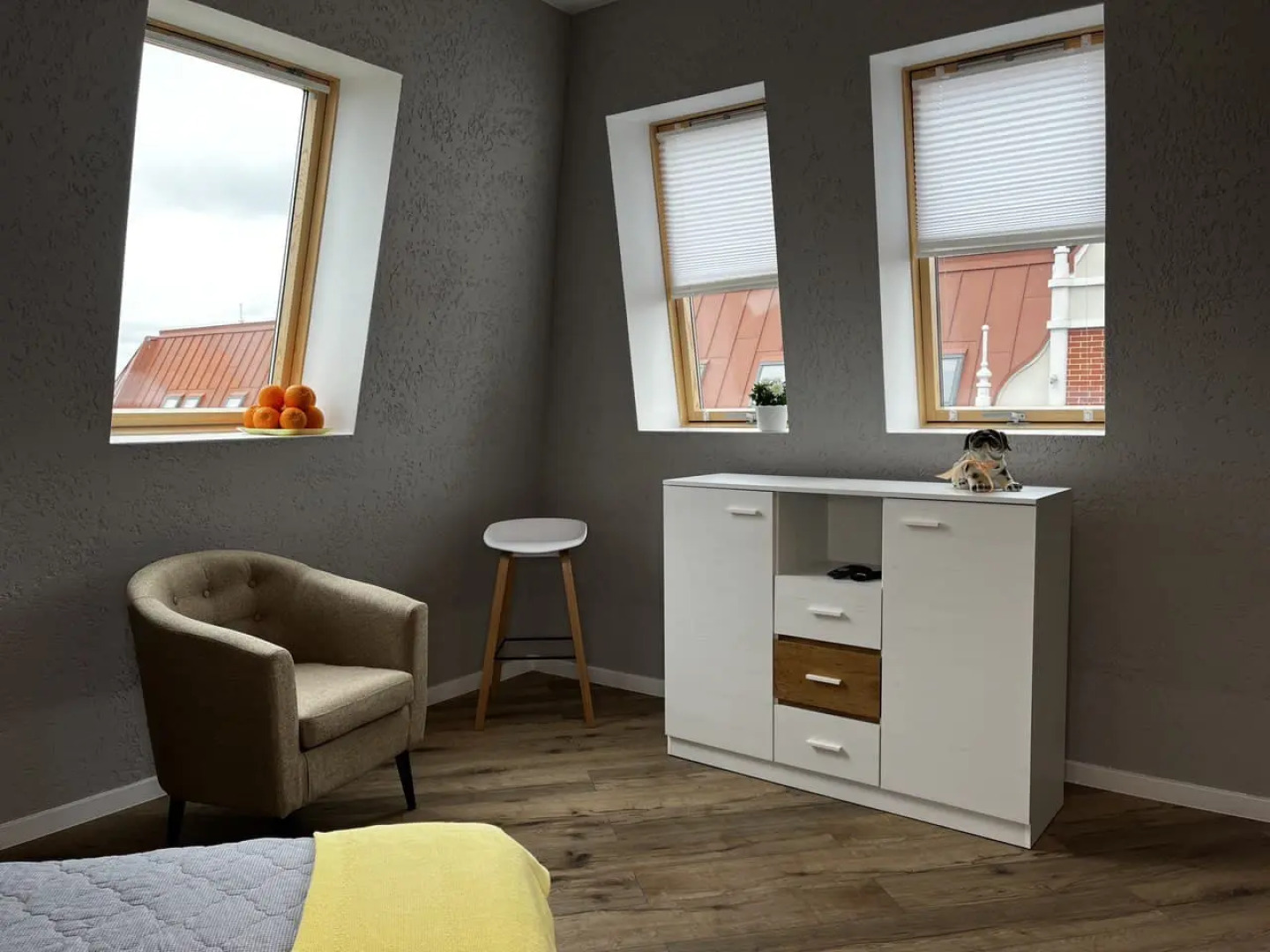 Апартаменты у Замкового пруда 2