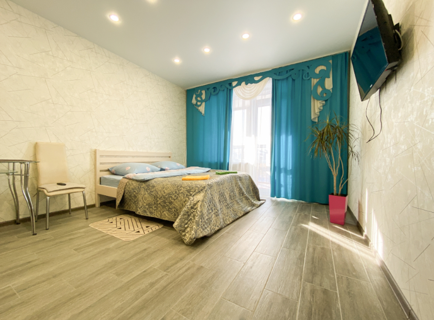 Апартаменты Квартира студия у жд вокзала