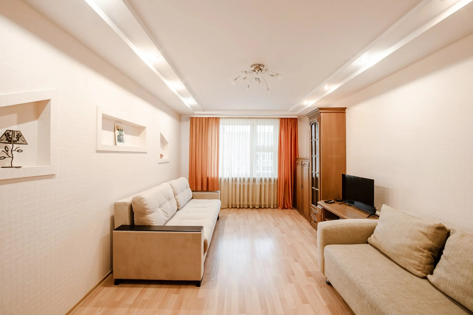 Квартира рядом с центром и вокзалом на 9 гостей