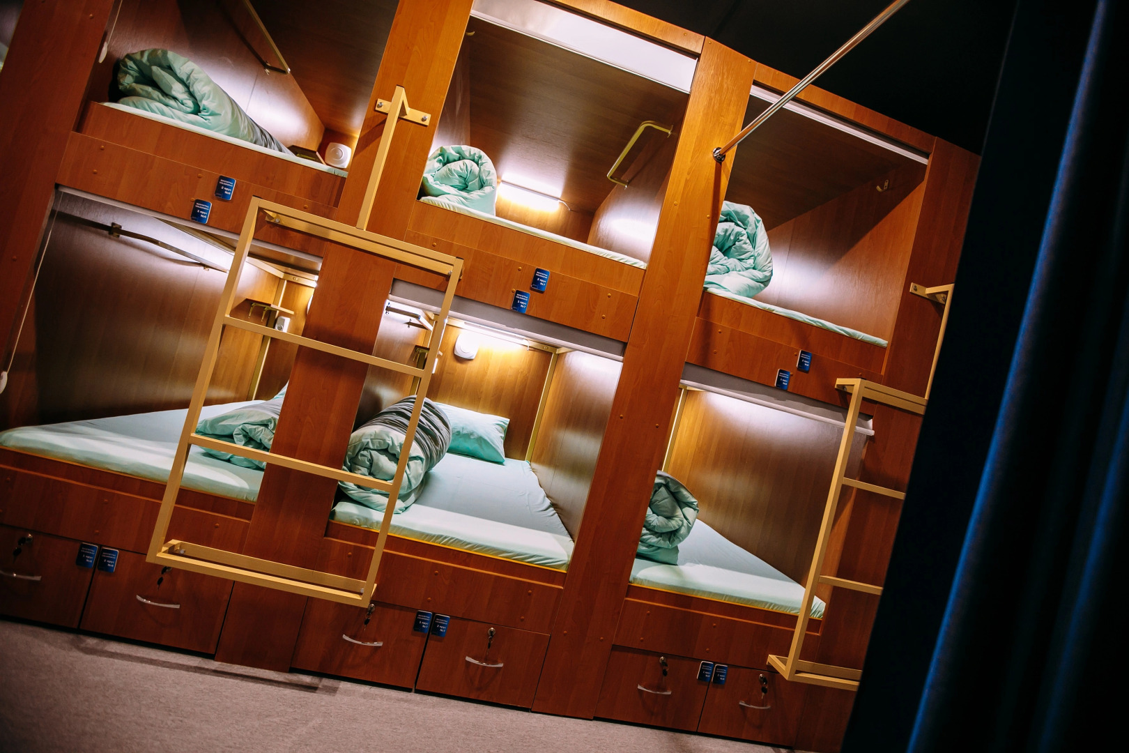 Капсульный Отель Капсула Времени