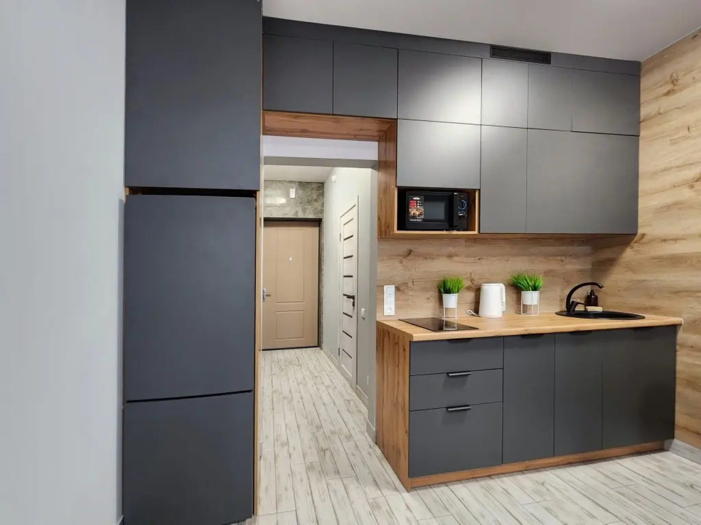 Апартаменты Comfort Home Вип в Метрополис 1