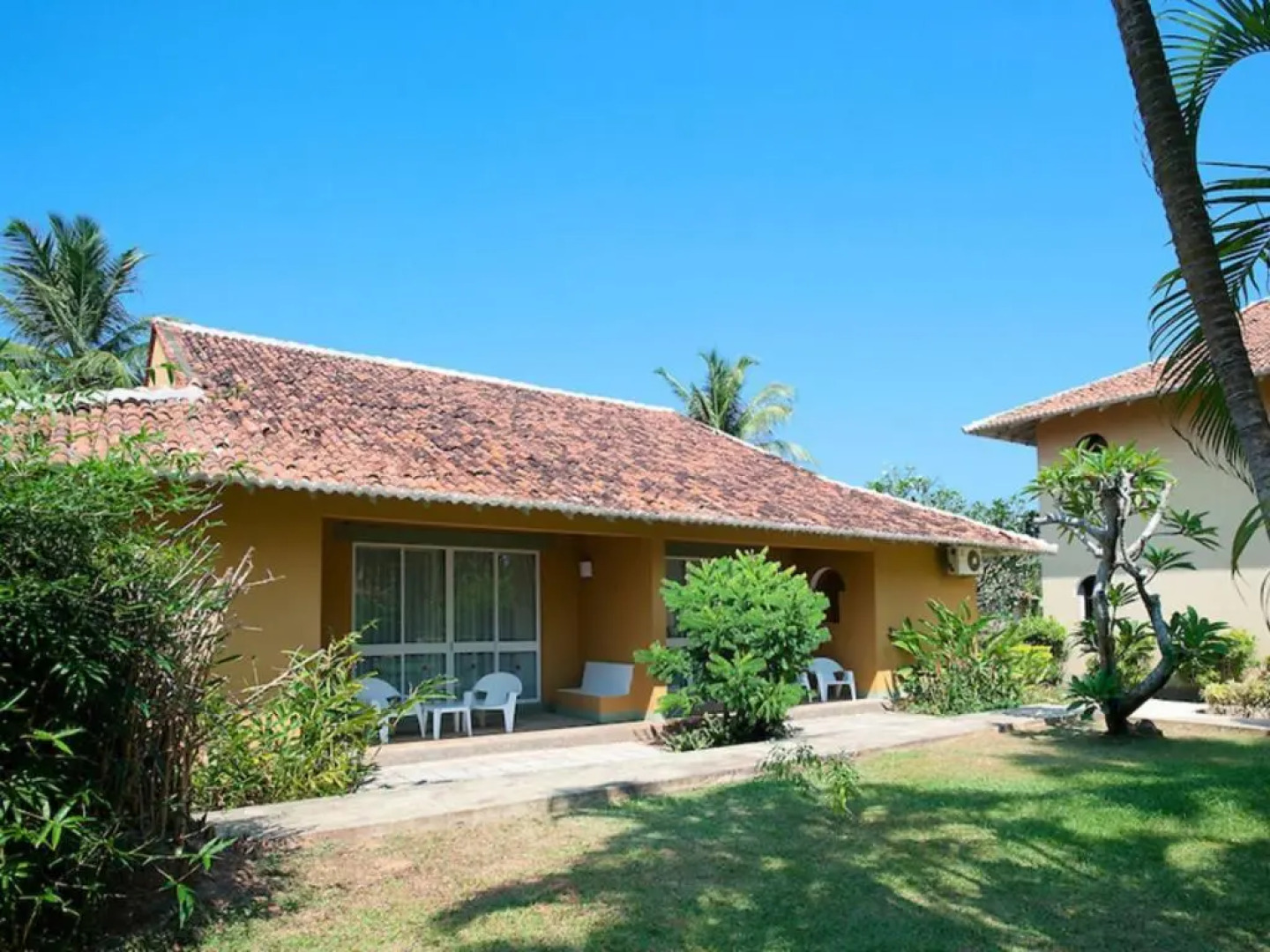 Курортный отель Club Palm Bay