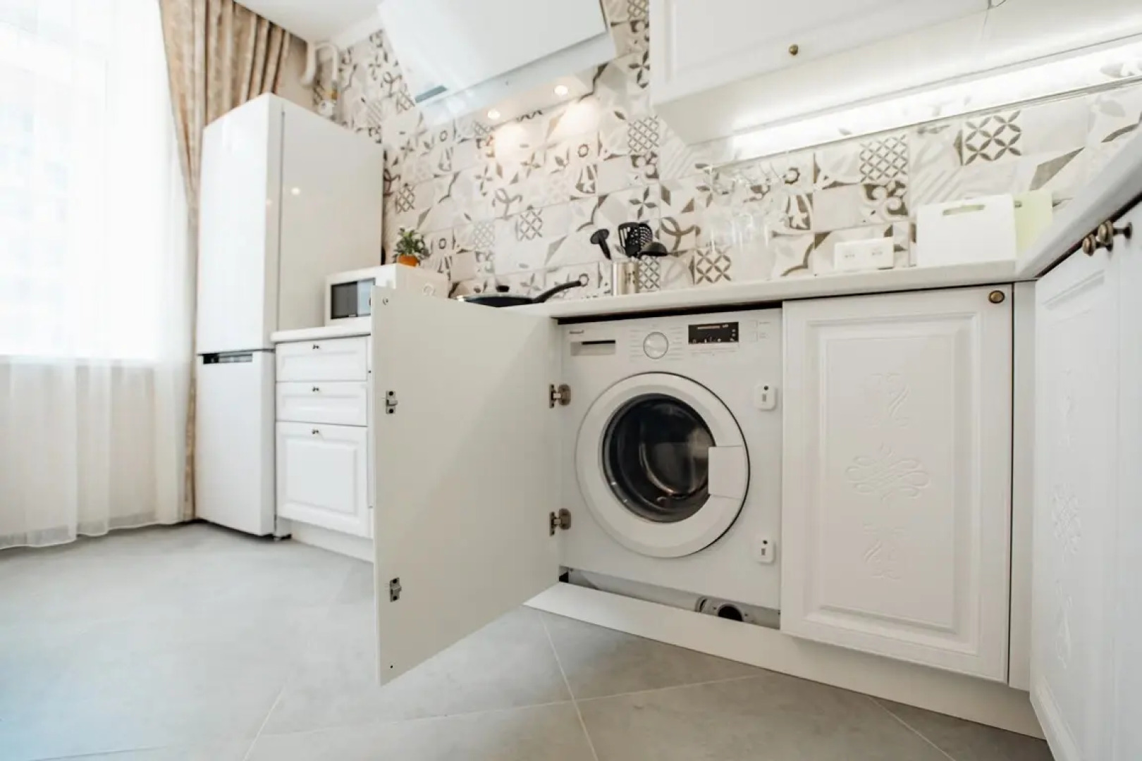 Апартаменты 1 на Билибина 6