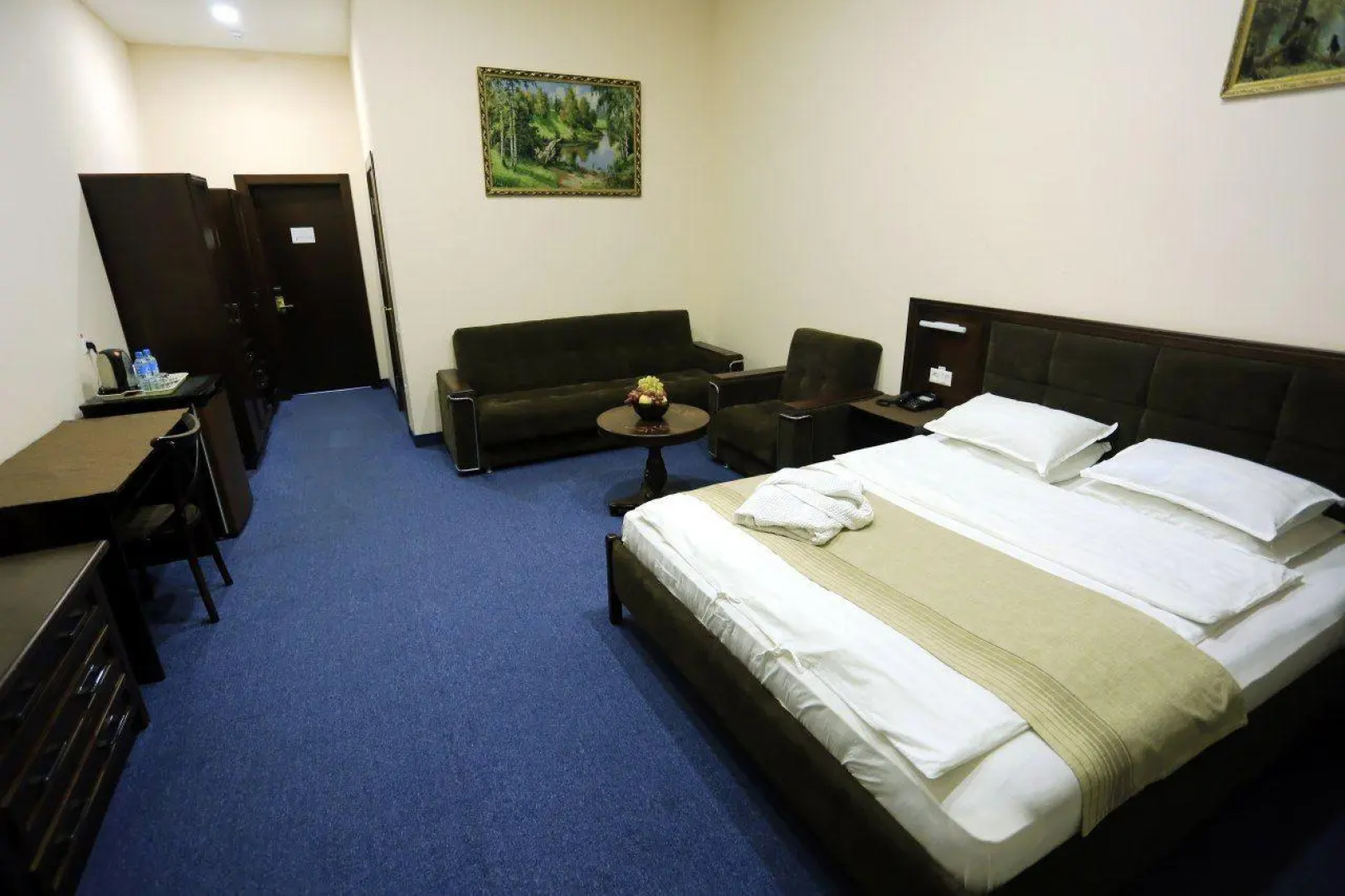 Отель Vella Elegant