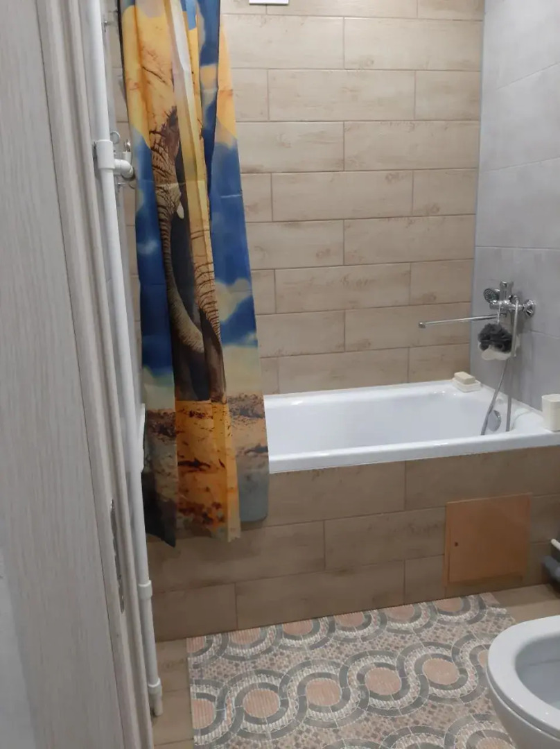 Апартаменты 2-комнатные в Центре Города на Феоктистова