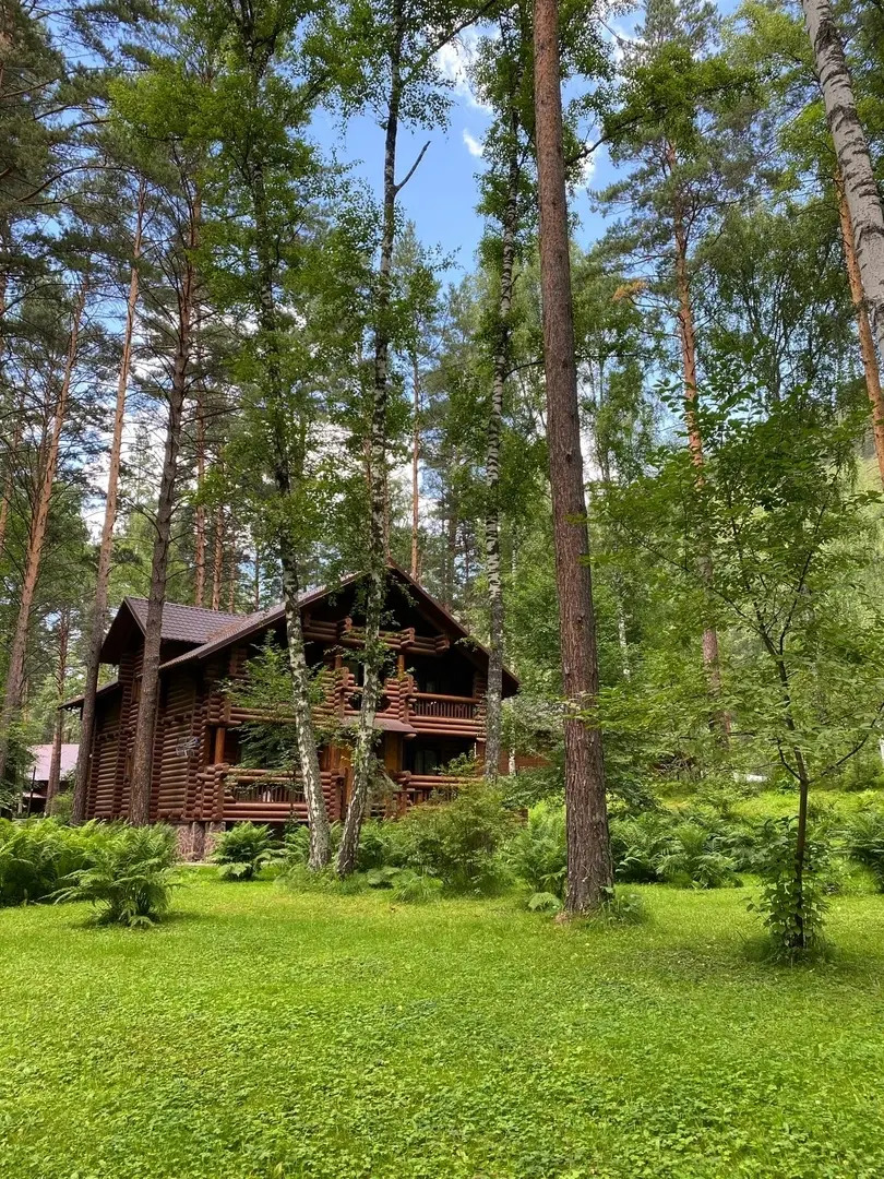 Отель Орлиное гнездо