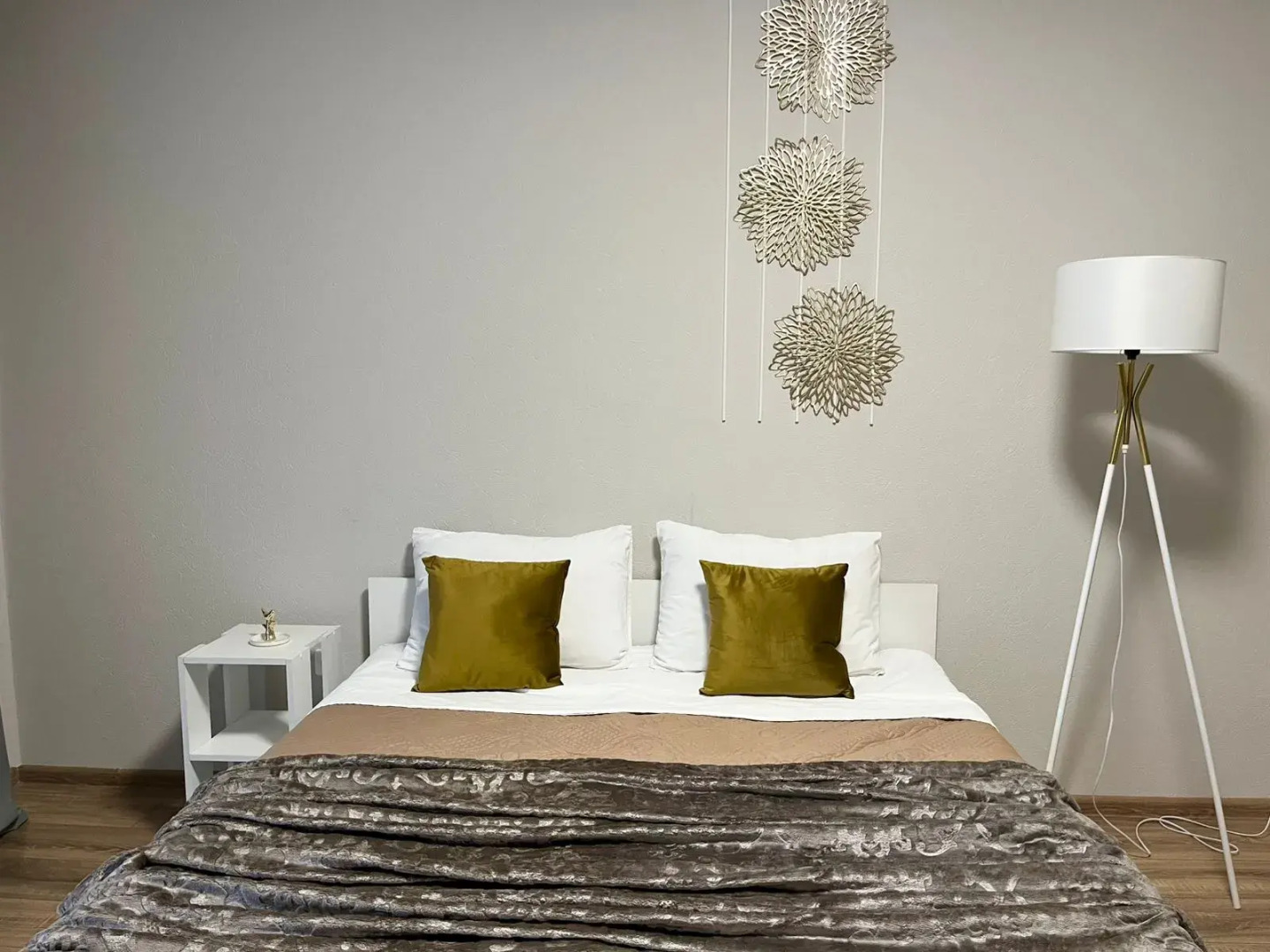 Квартира  Неотель рядом с Московским проспектом, трассой М4, ОКБ