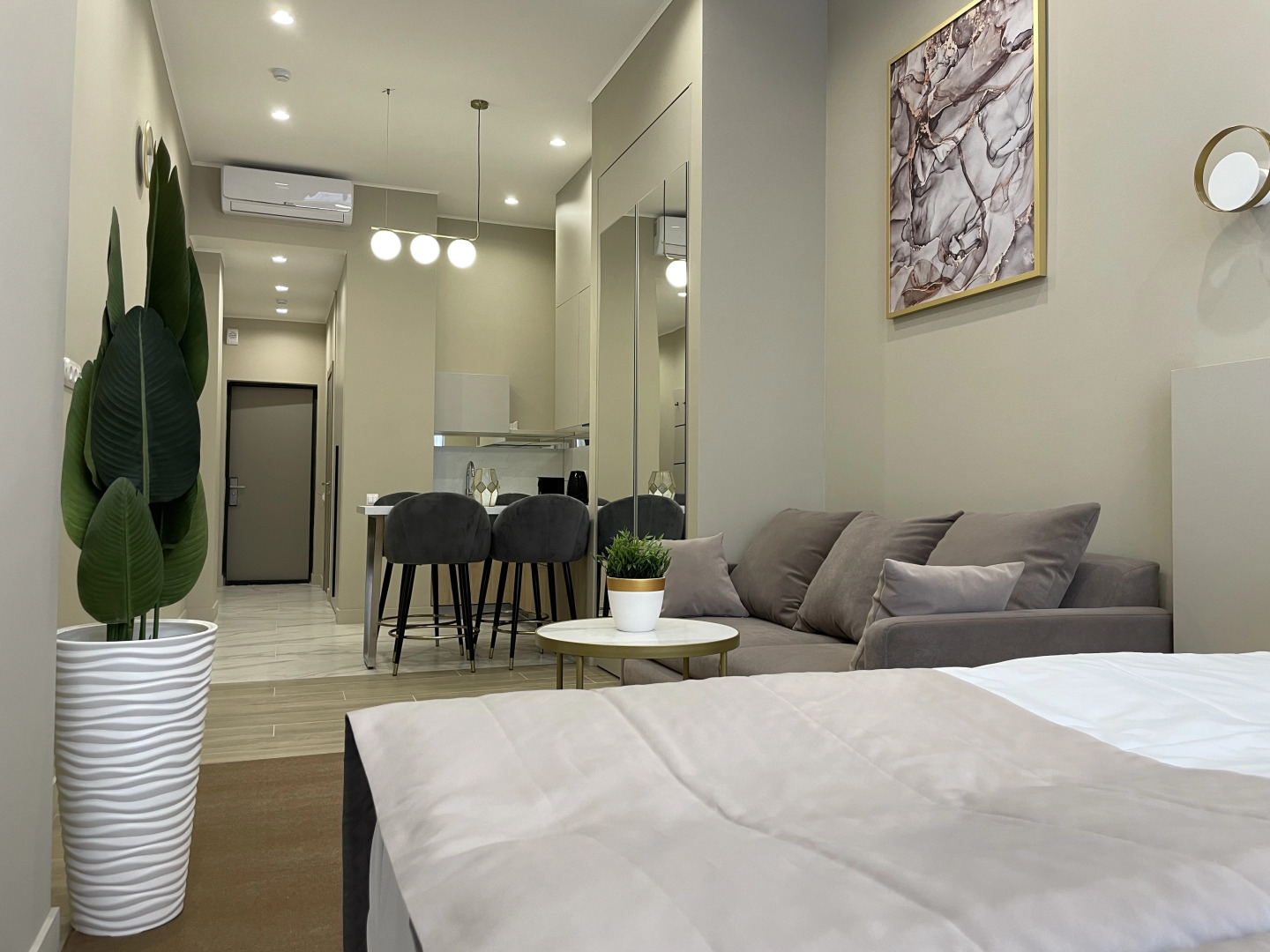 Апартаменты на Навагинской 2