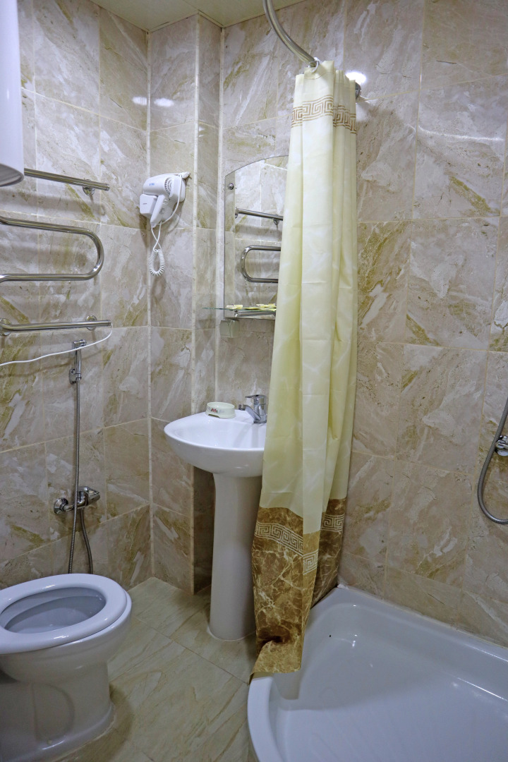 Отель Академия