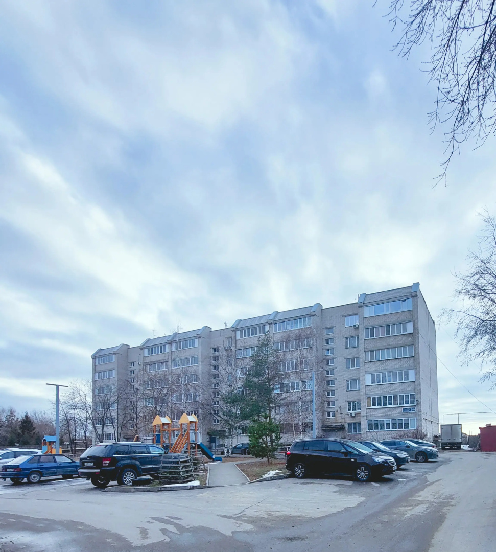 Квартира У Волги