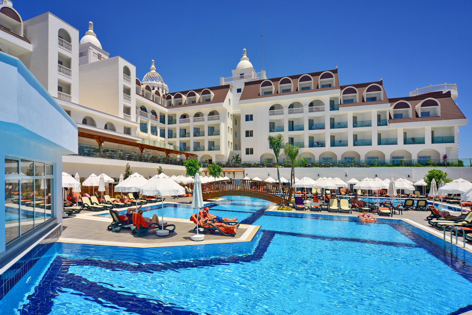 Side Crown Serenity – Всё включено