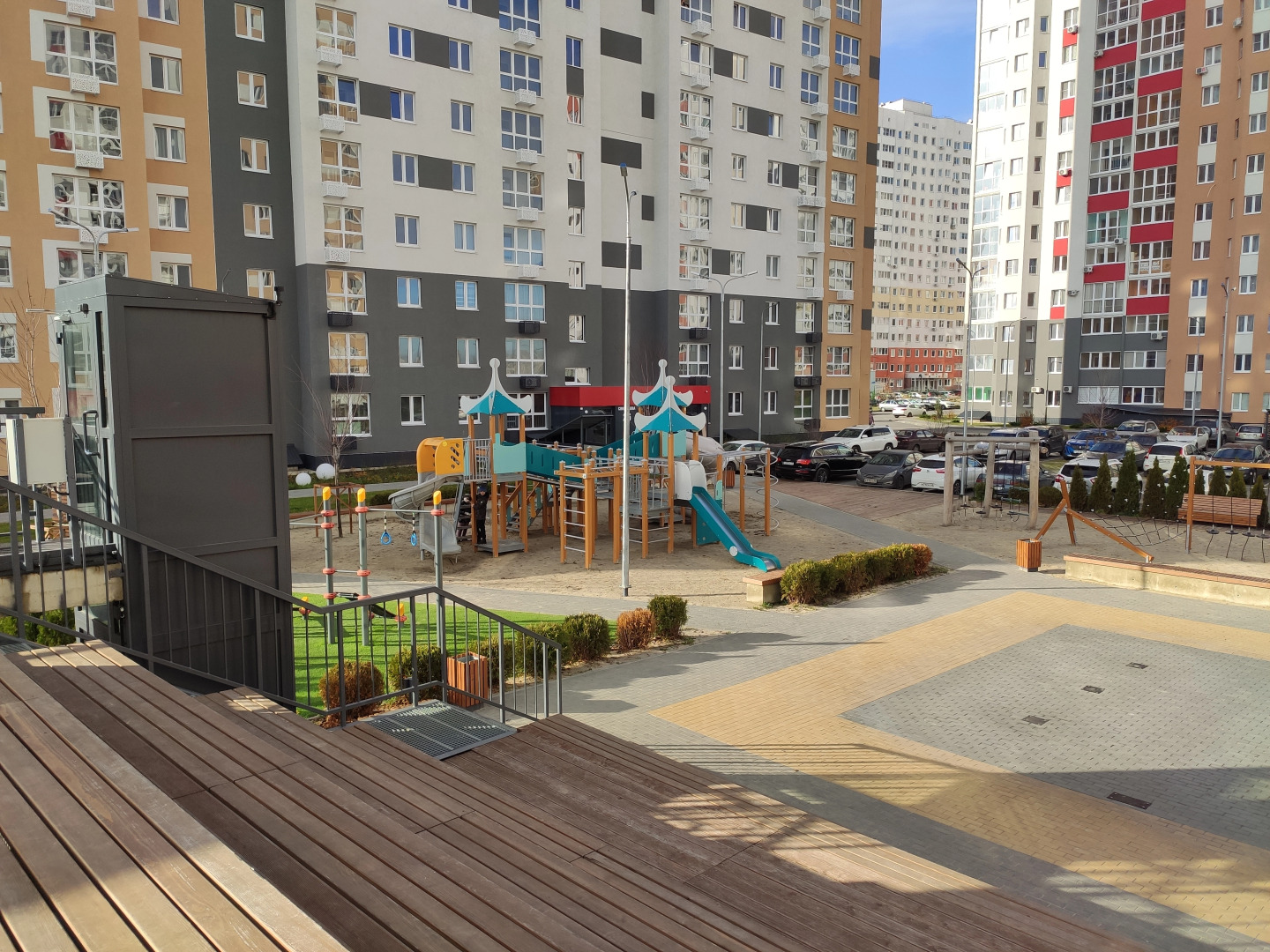 Апартаменты  Двухкомнатные апартаменты евростандарта с закрытой территорией