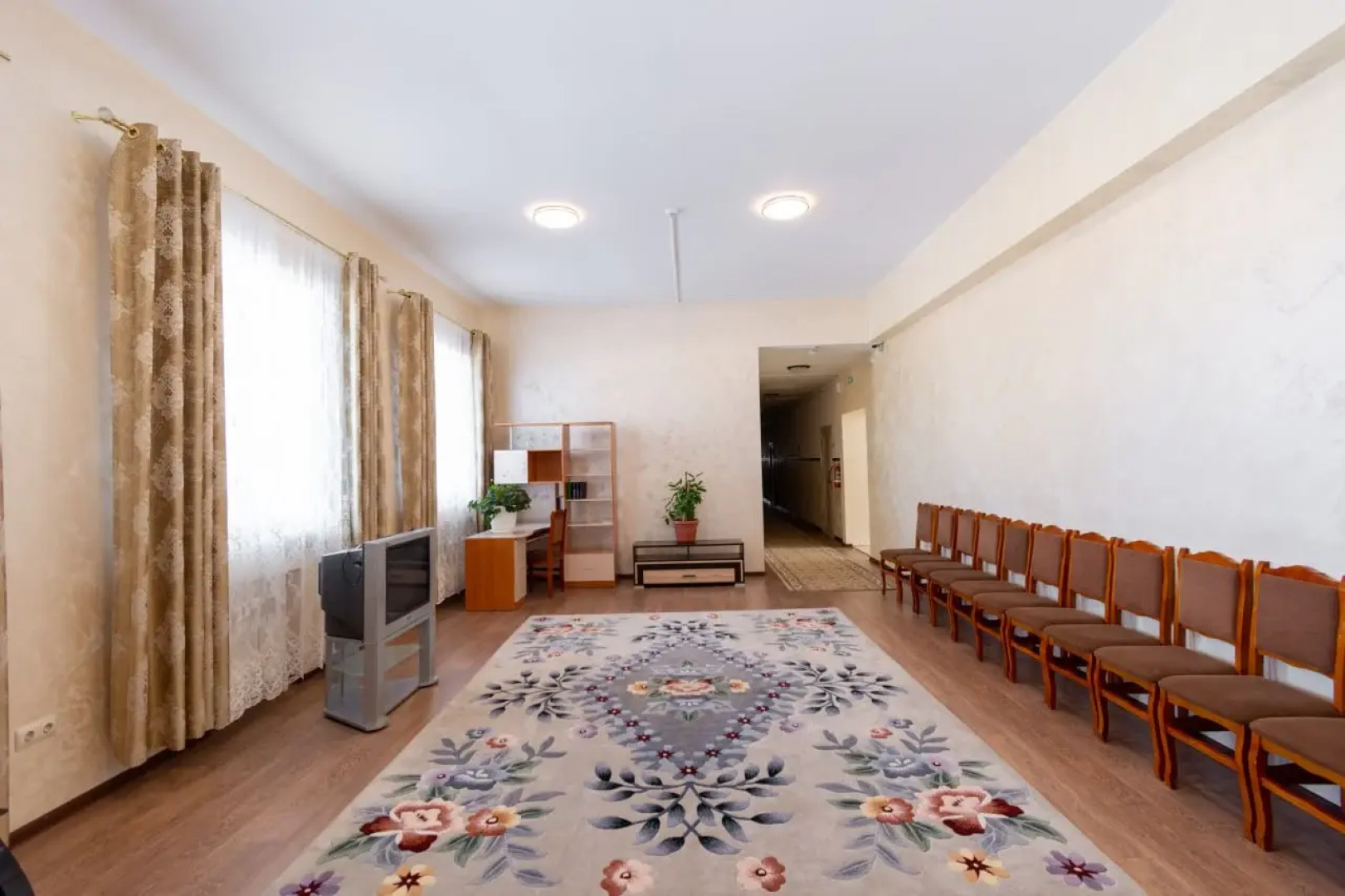 Отель Маргобай