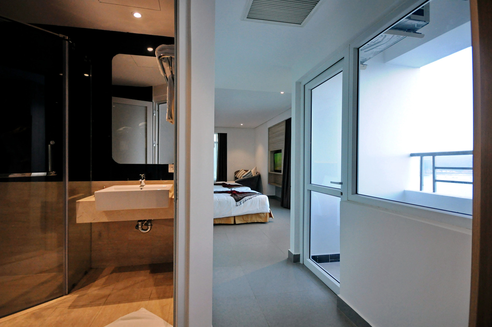 Отель Anrizon Nha Trang