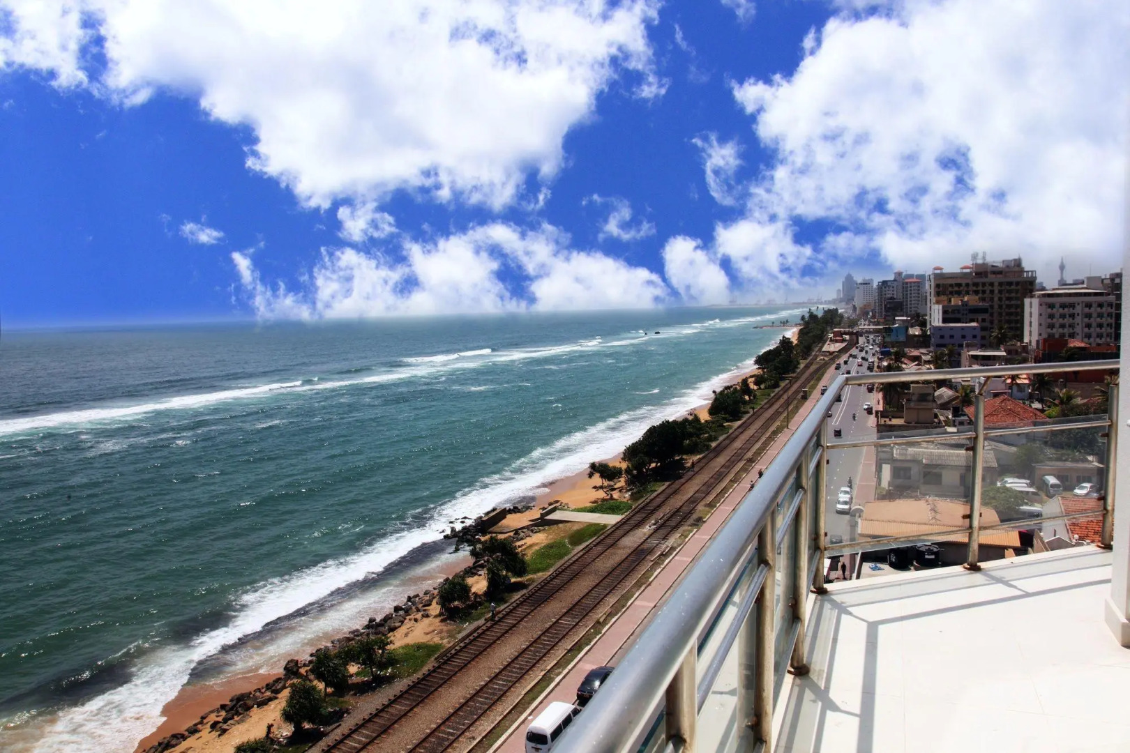 Mirage Colombo Hotel