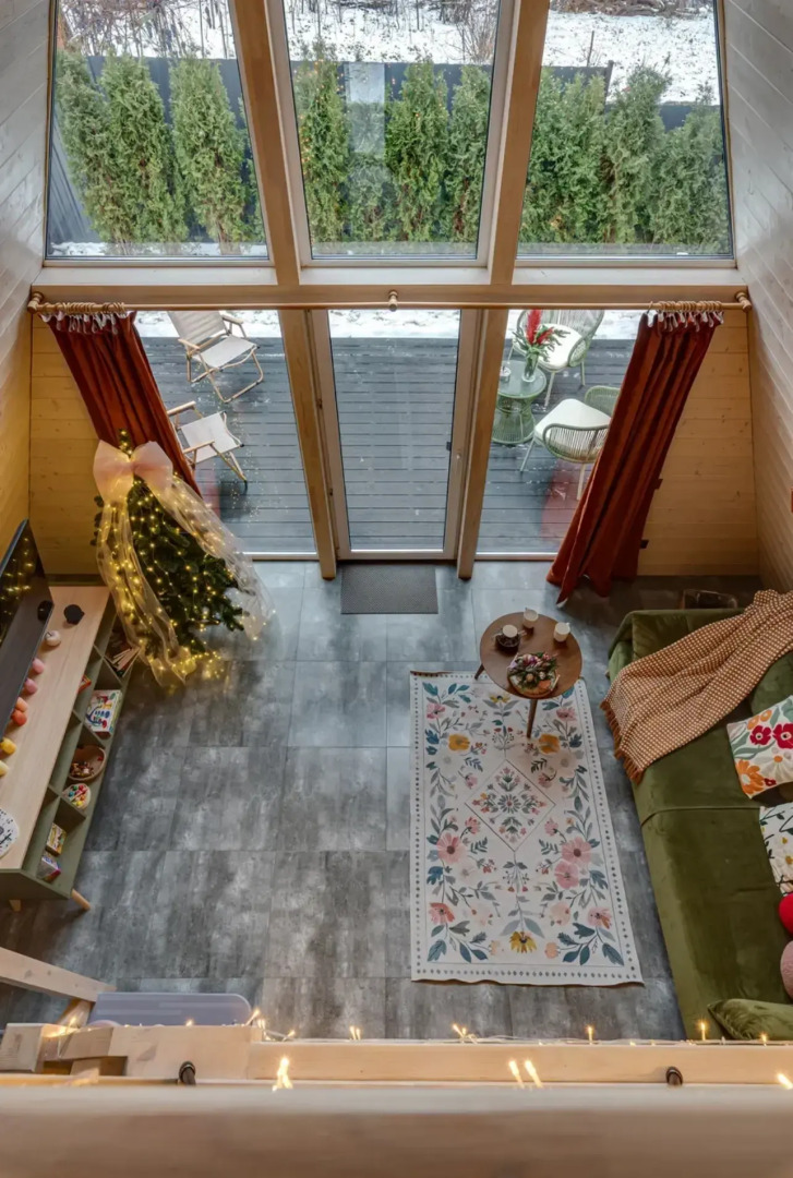 Частный дом Увеличенный А-фрейм Сад с баней и чаном