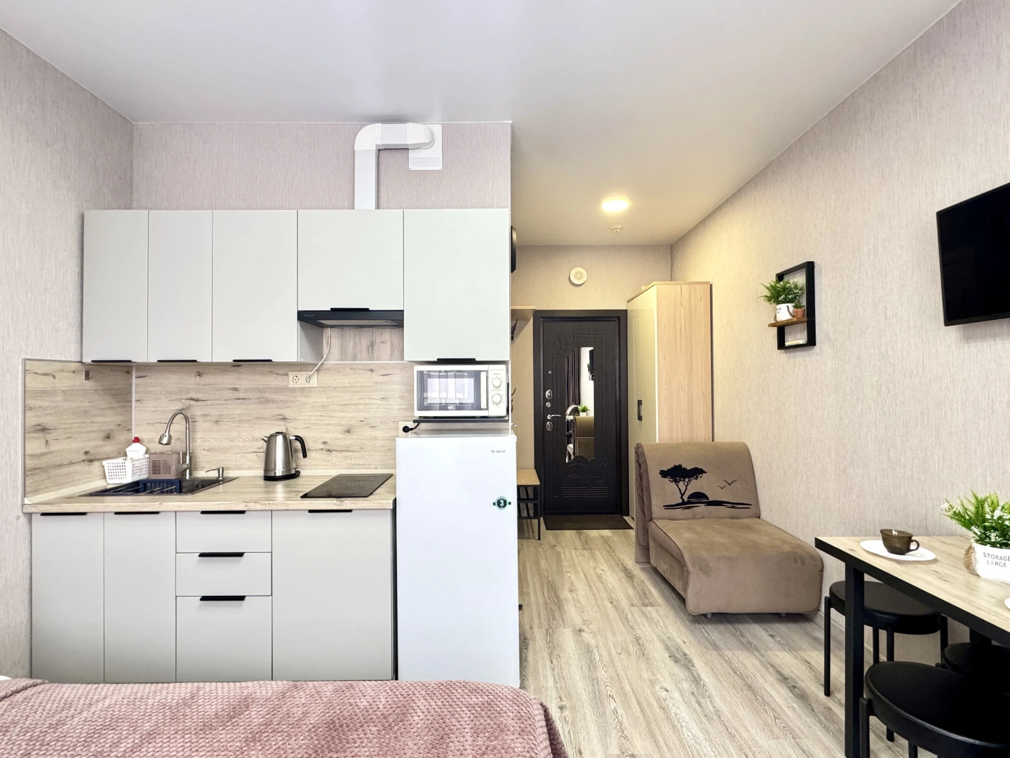 Квартира Море Сириуса 10