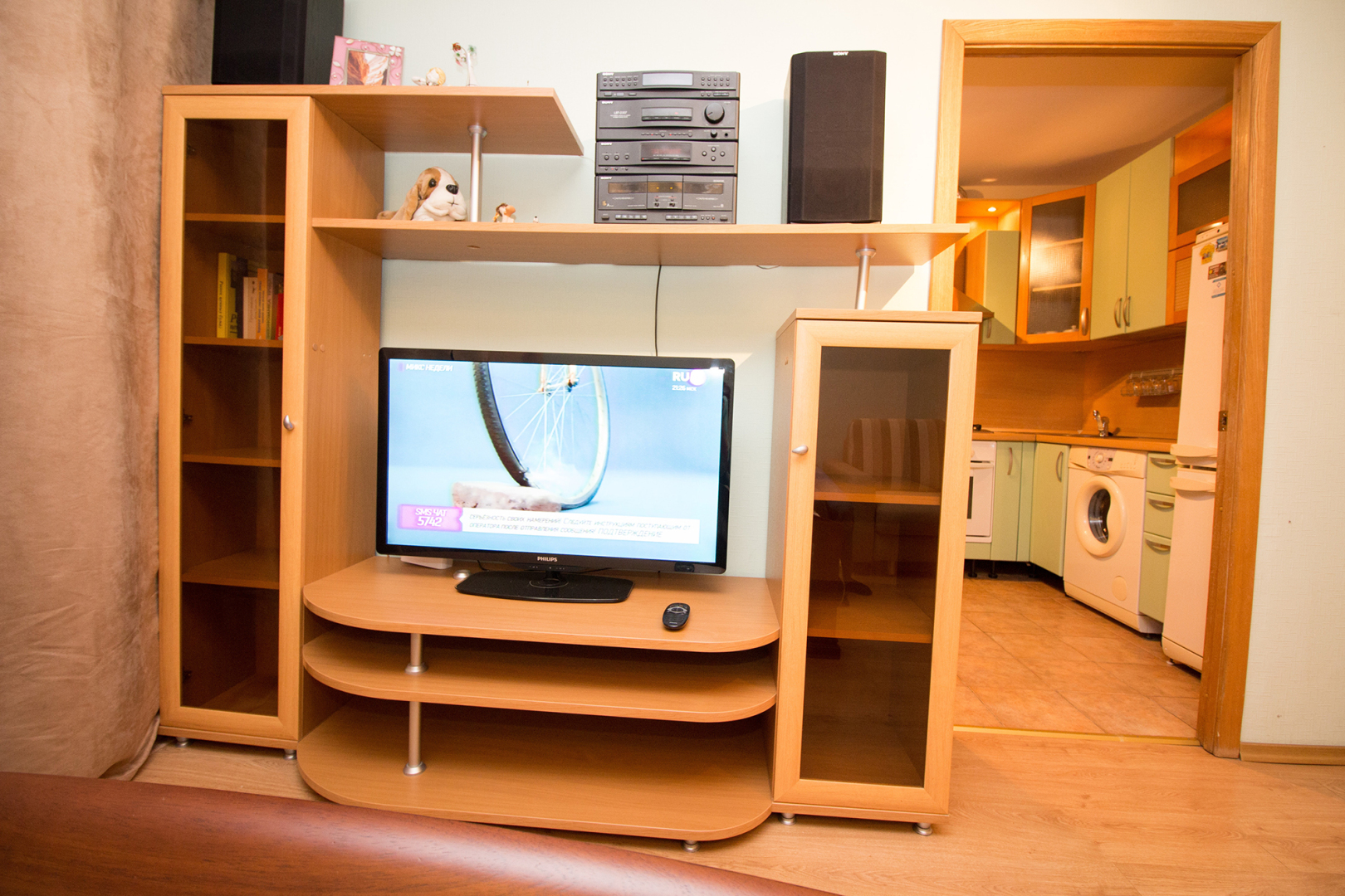 Апартаменты на Ельнинской 13