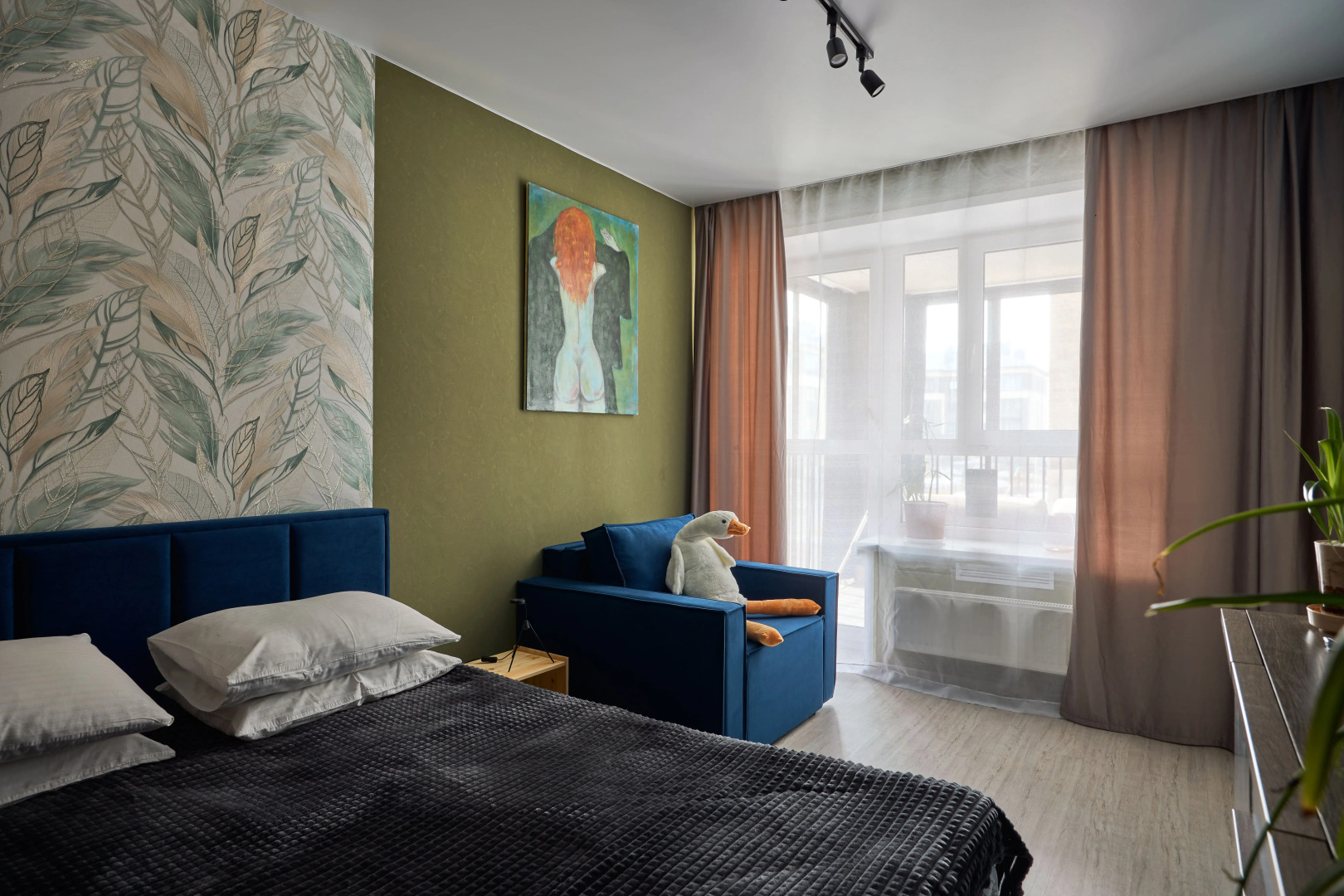 Квартира Зеленая Горка, Подсветка, Веер Молл, Космонавтов