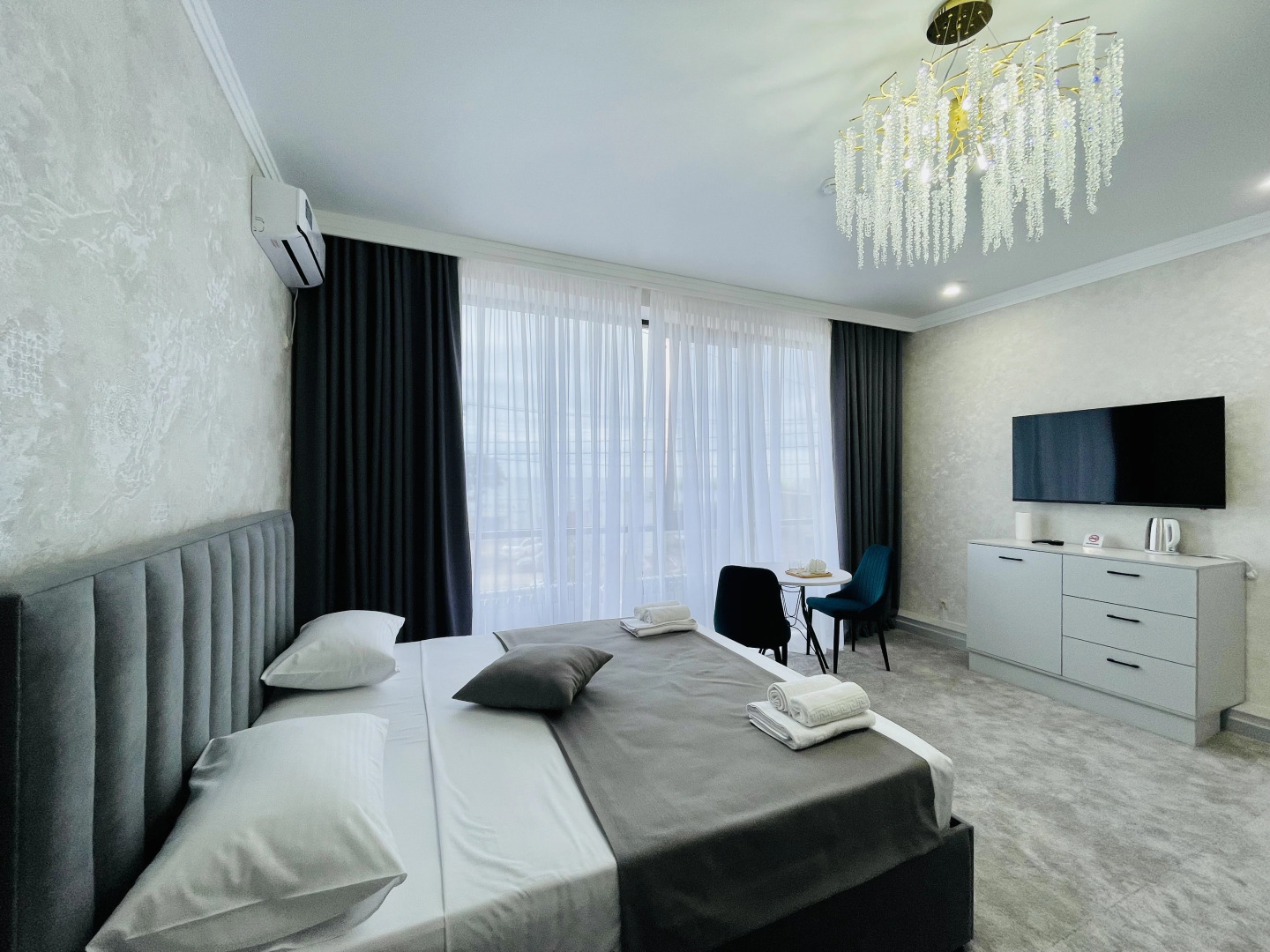 Отель  Джамиев